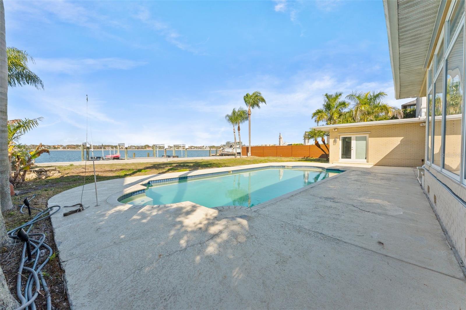 62 ADALIA Ave TAMPA, FL 33606