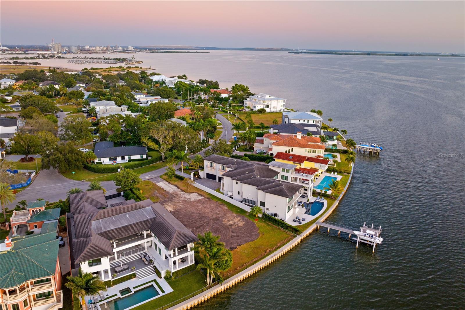 80 MARTINIQUE Ave TAMPA, FL 33606