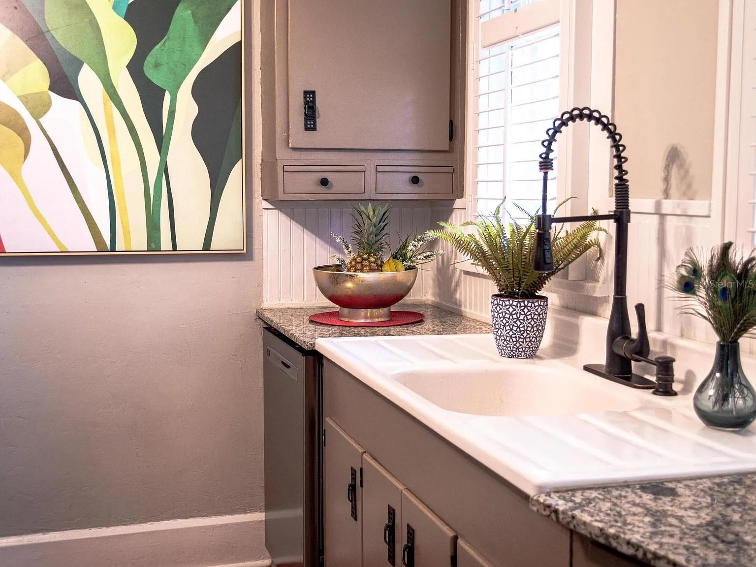 1013 22ND Ave ST PETERSBURG, FL 33704