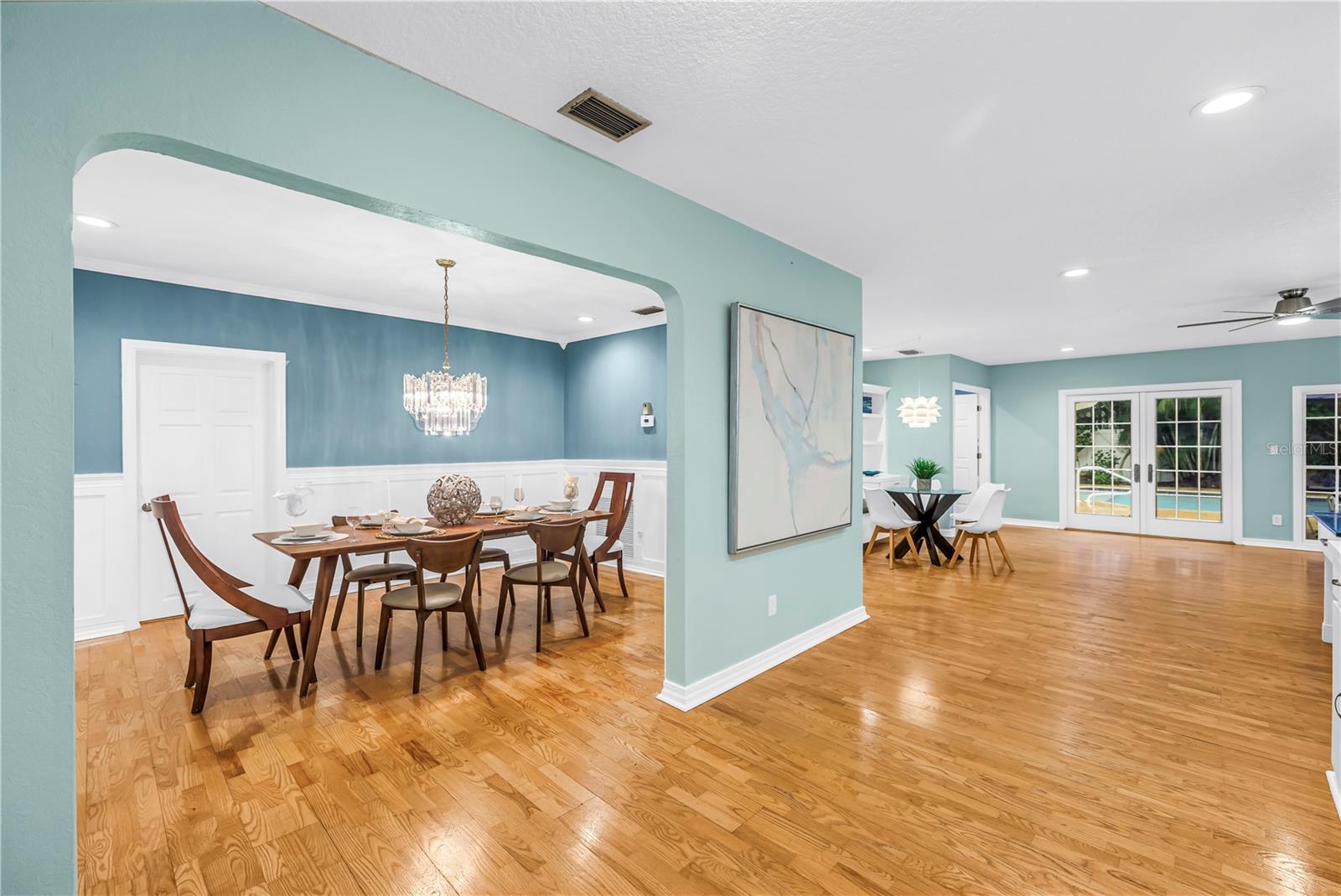 146 GIRALDA Blvd ST PETERSBURG, FL 33704