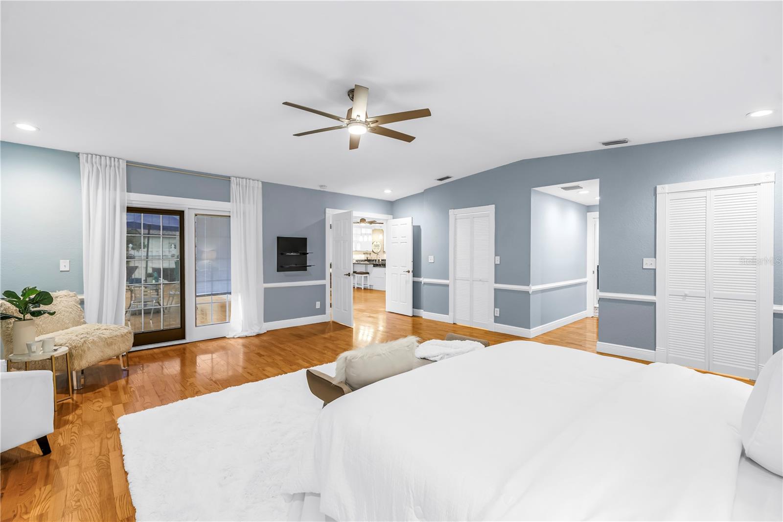 146 GIRALDA Blvd ST PETERSBURG, FL 33704