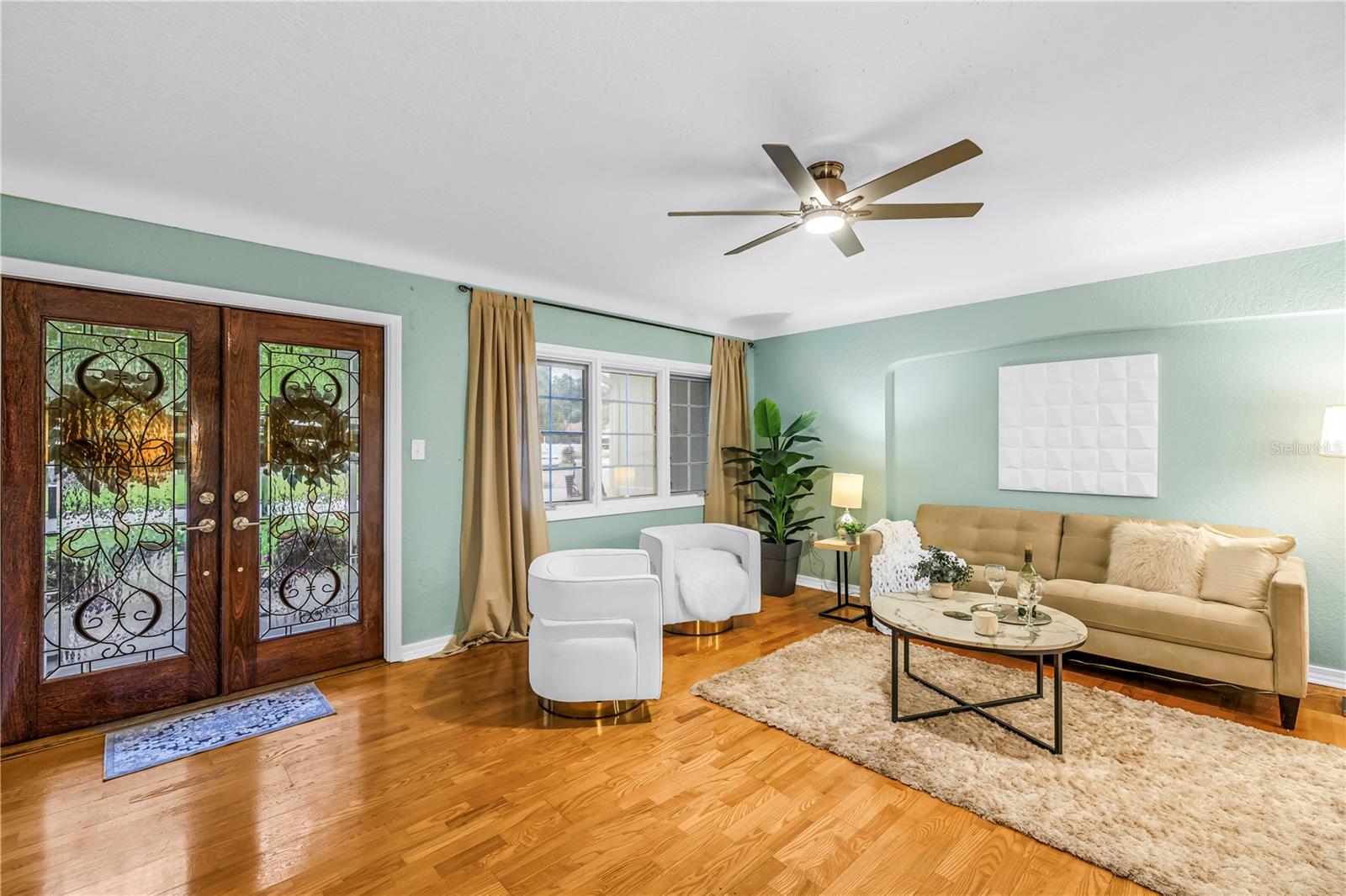146 GIRALDA Blvd ST PETERSBURG, FL 33704