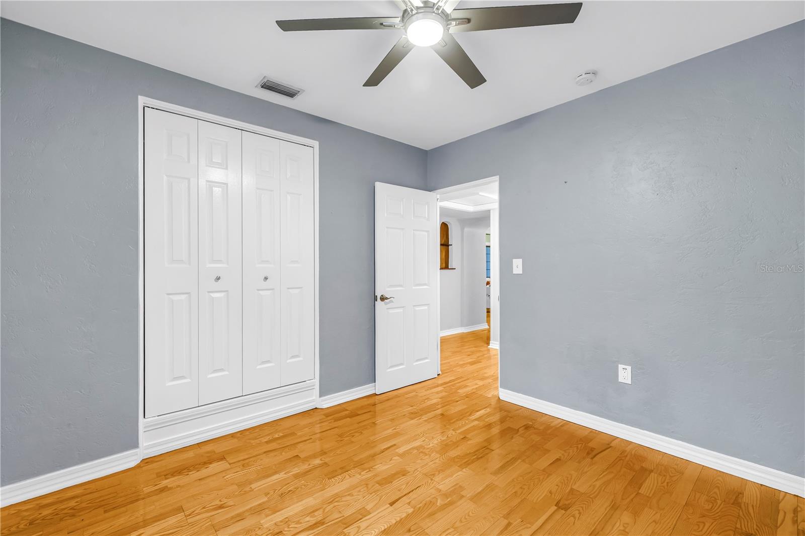 146 GIRALDA Blvd ST PETERSBURG, FL 33704