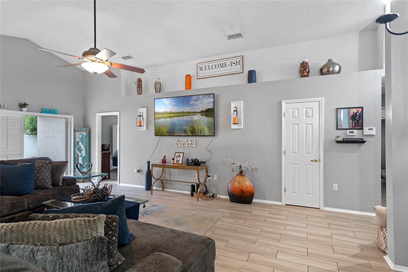 541 HEATHER GLEN Dr WINTER HAVEN, FL 33884