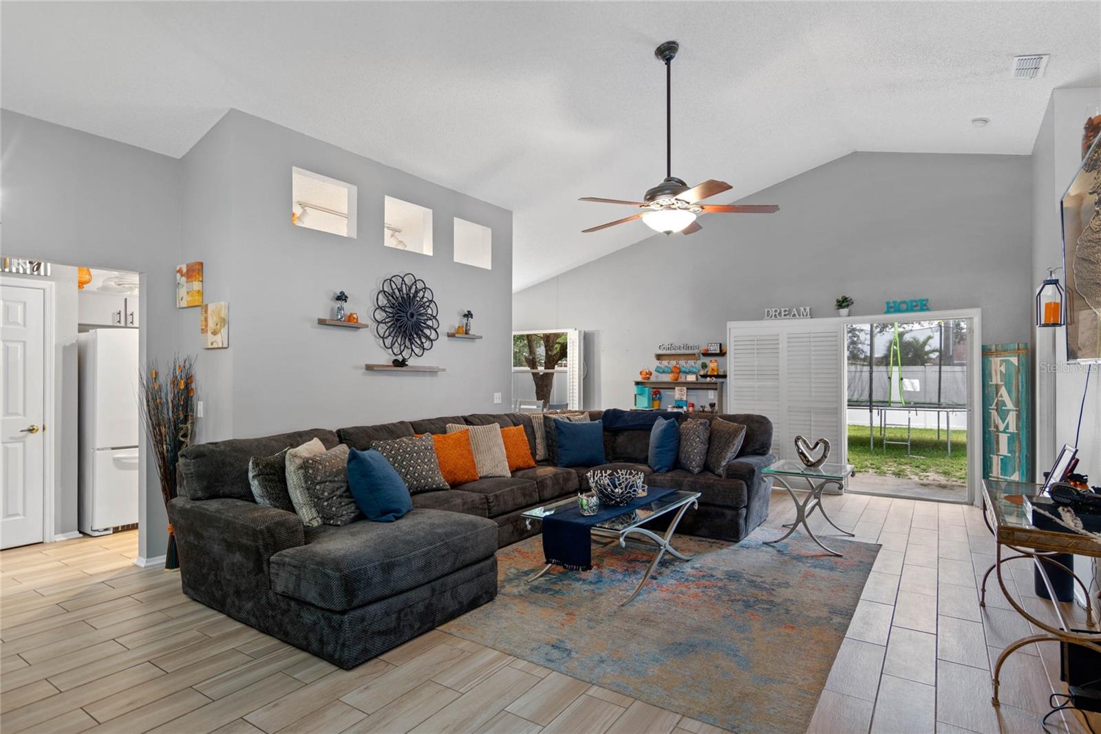 541 HEATHER GLEN Dr WINTER HAVEN, FL 33884