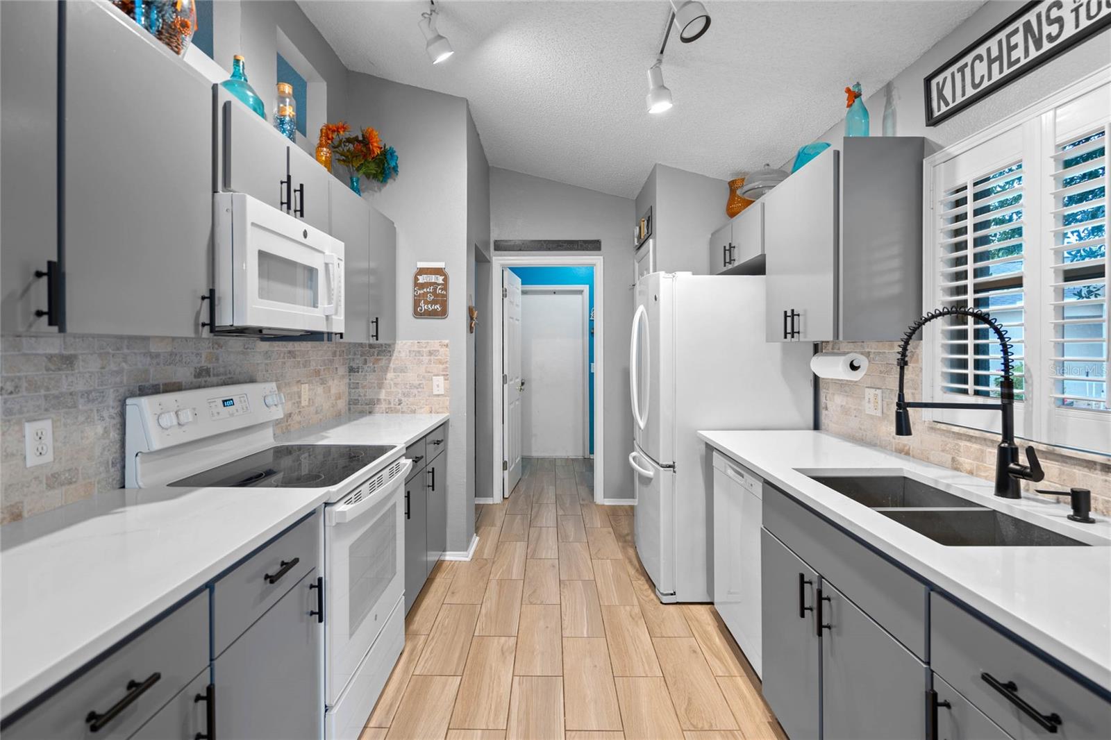 541 HEATHER GLEN Dr WINTER HAVEN, FL 33884