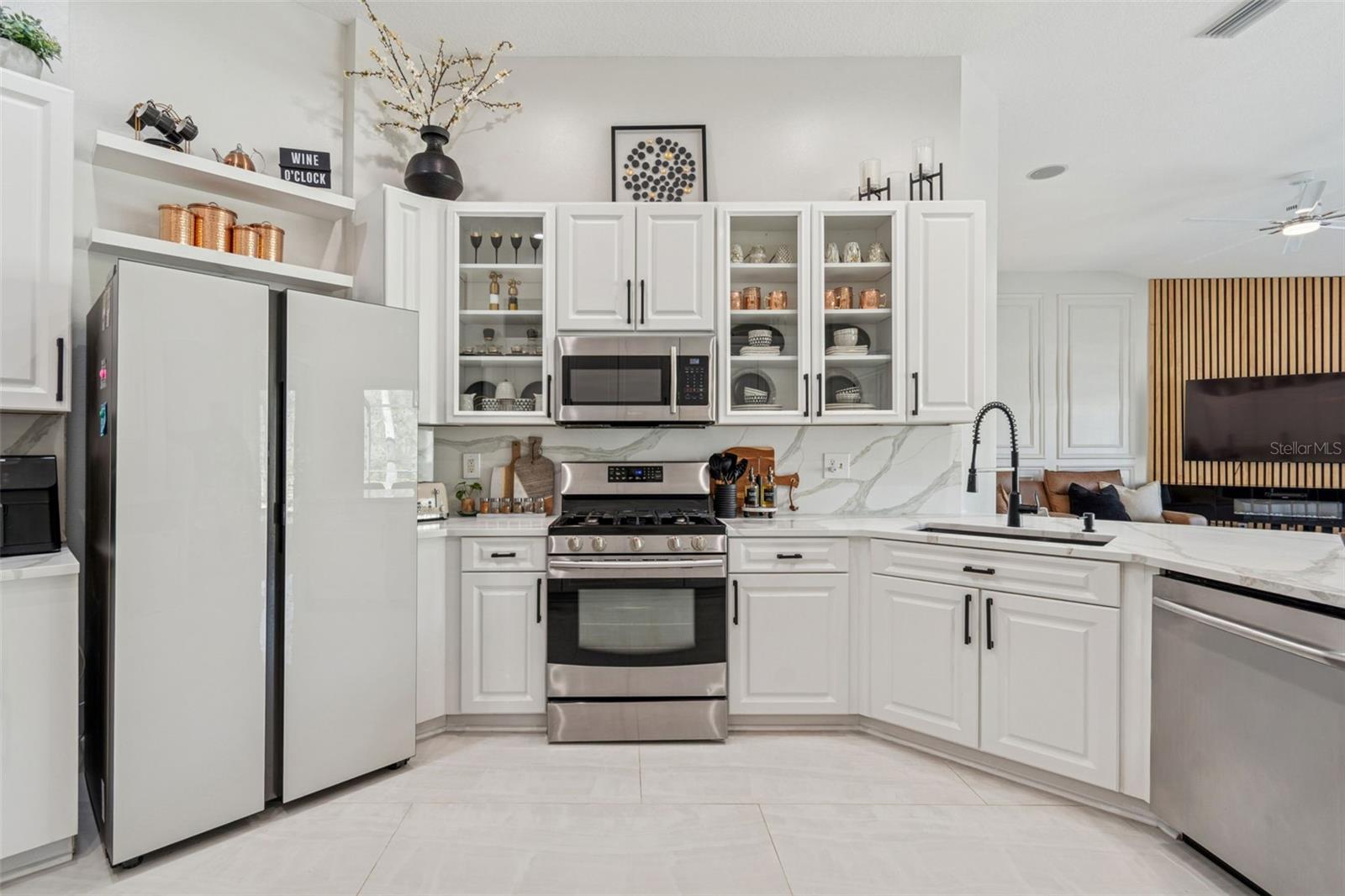 8210 NATURE Cv Way TAMPA, FL 33647