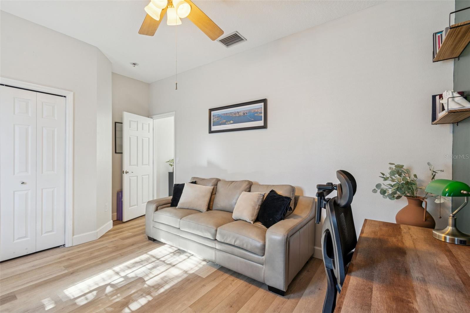 8210 NATURE Cv Way TAMPA, FL 33647