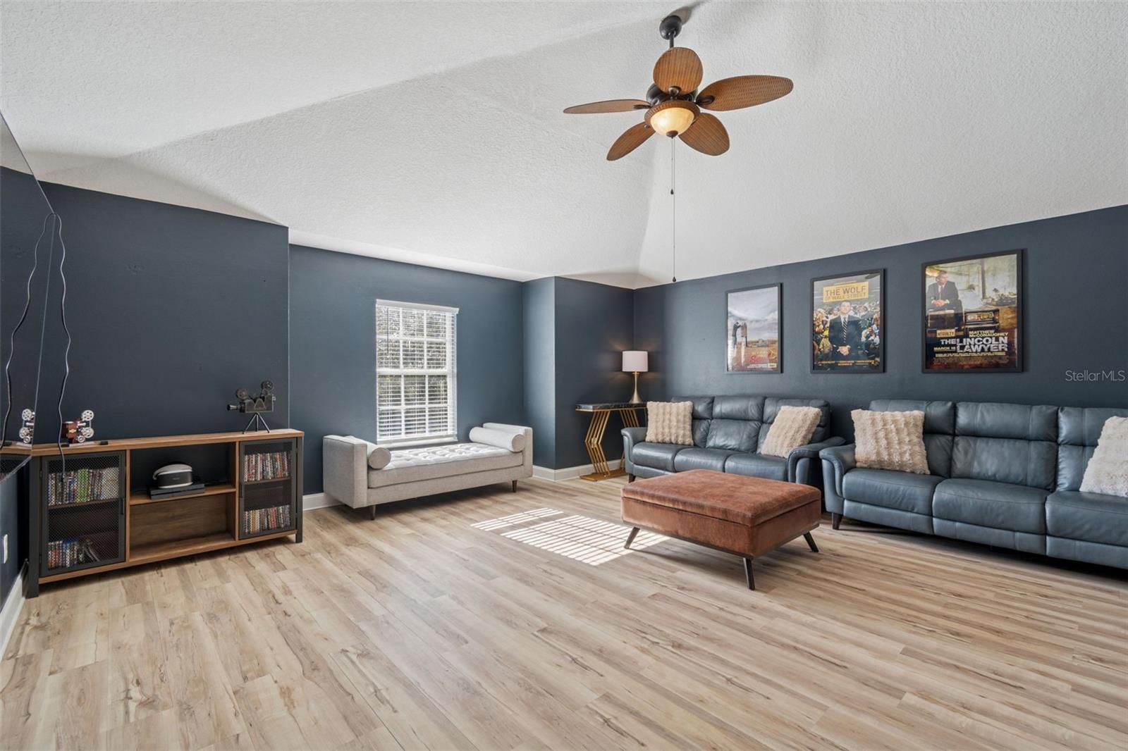 8210 NATURE Cv Way TAMPA, FL 33647