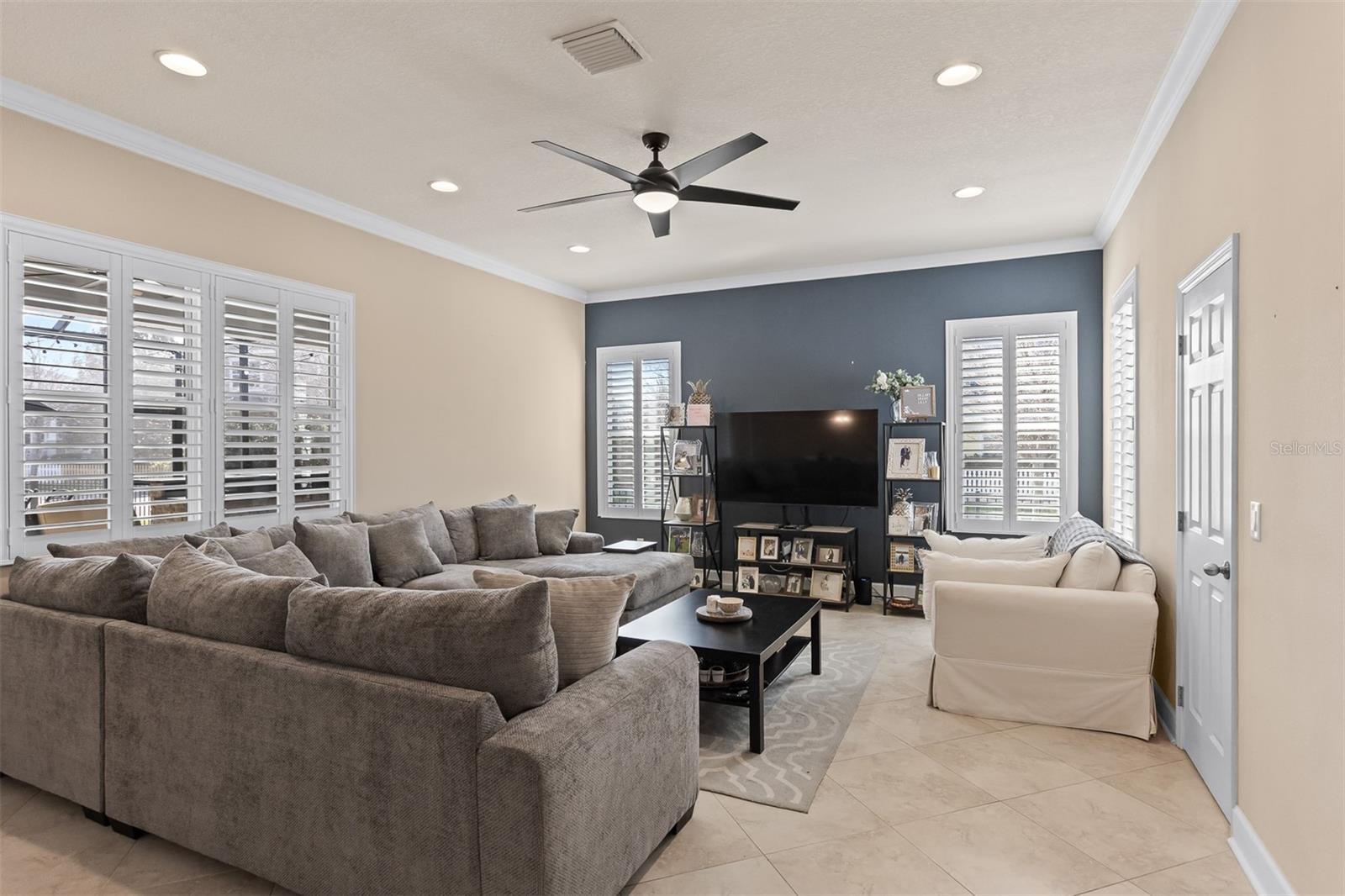 11143 WINTHROP Lk Dr RIVERVIEW, FL 33578