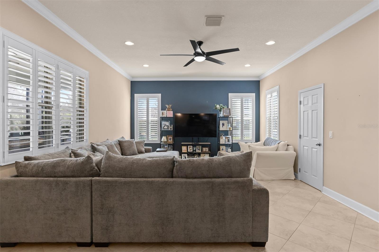 11143 WINTHROP Lk Dr RIVERVIEW, FL 33578