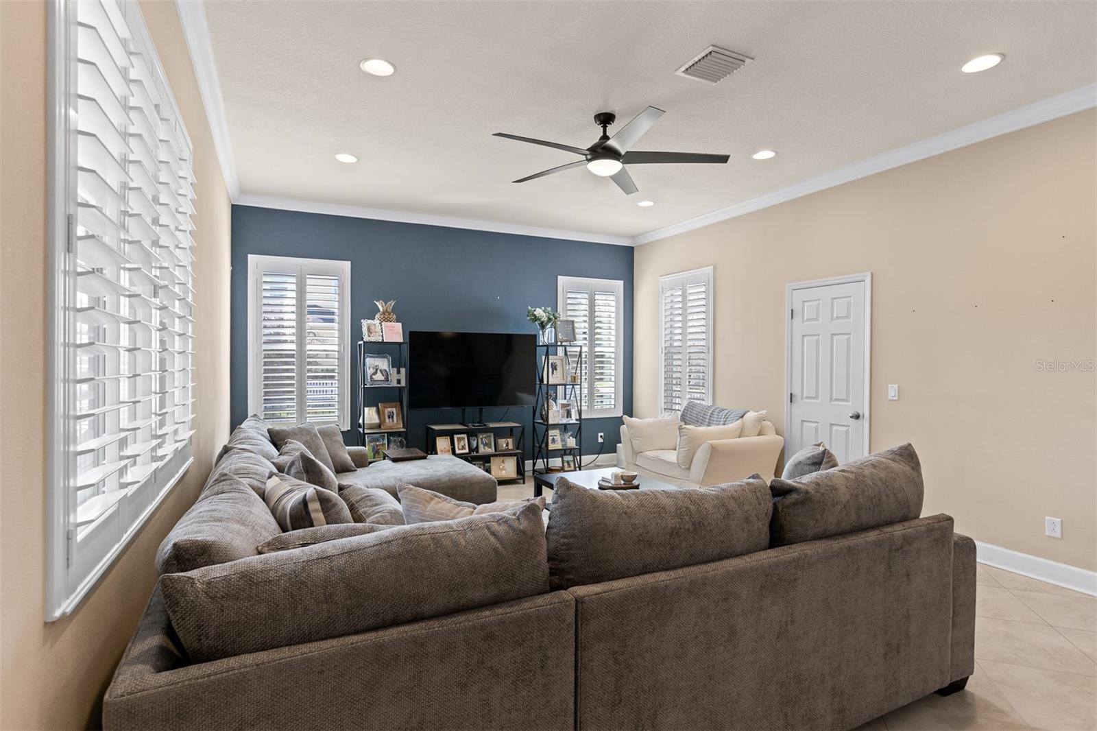 11143 WINTHROP Lk Dr RIVERVIEW, FL 33578