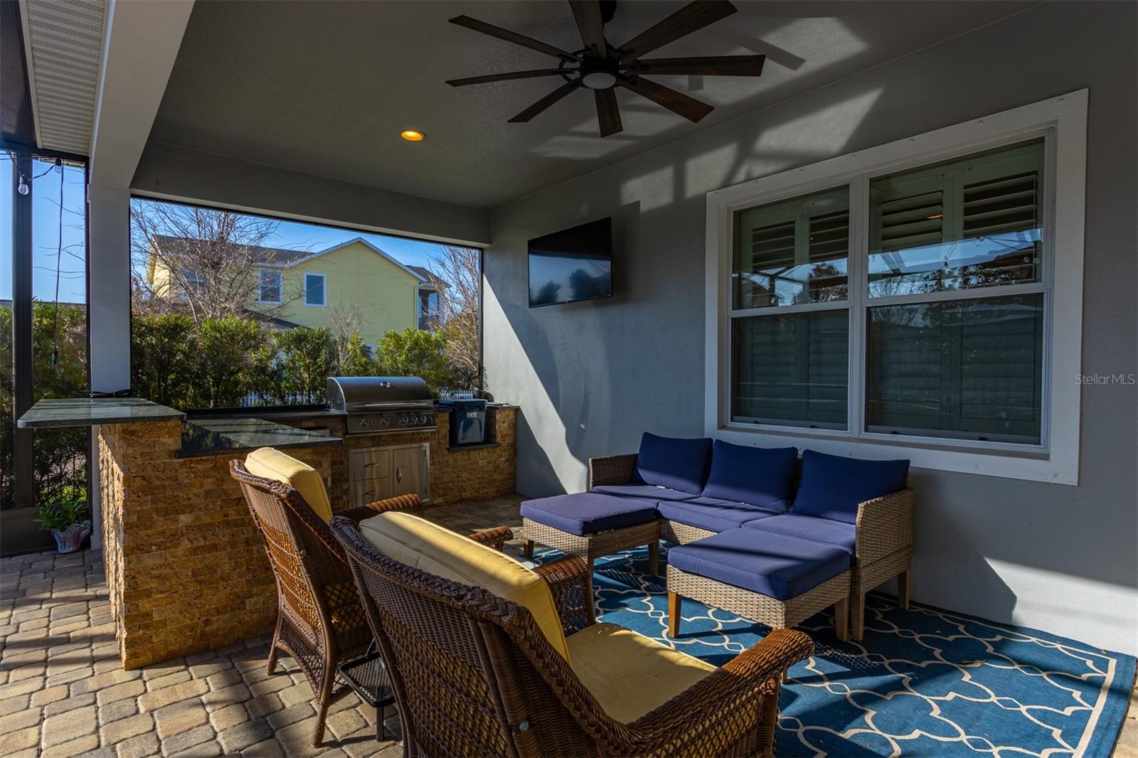 11143 WINTHROP Lk Dr RIVERVIEW, FL 33578