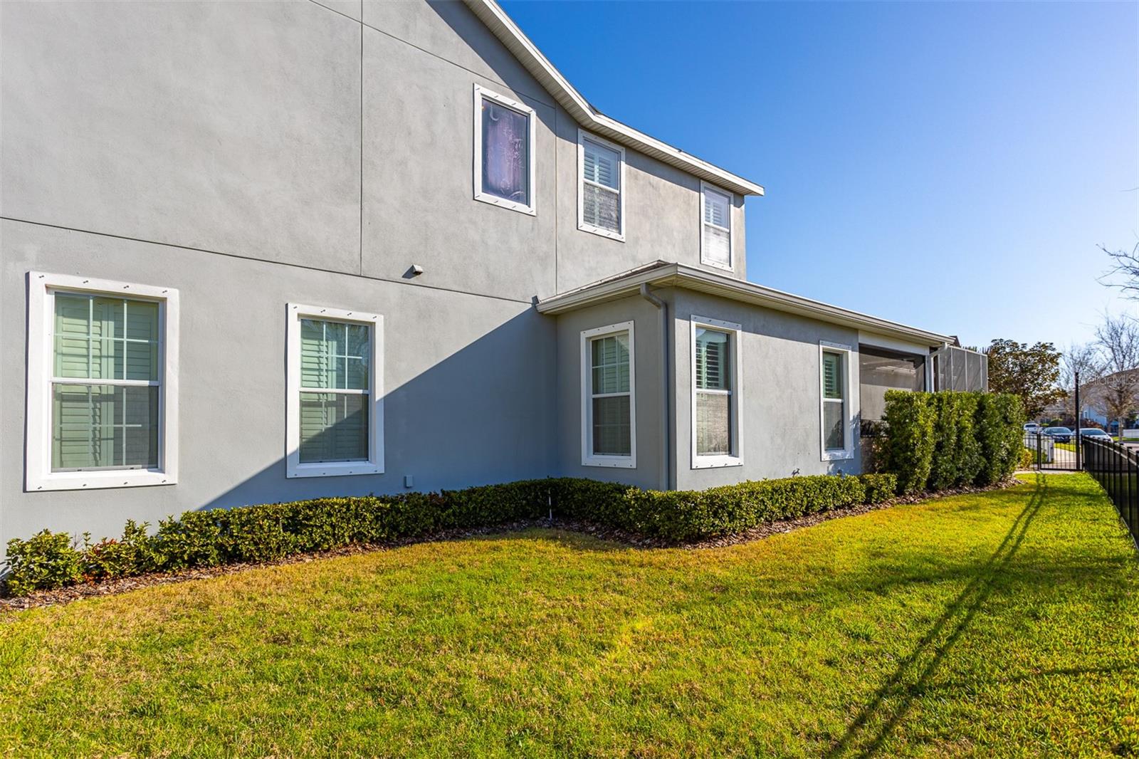 11143 WINTHROP Lk Dr RIVERVIEW, FL 33578