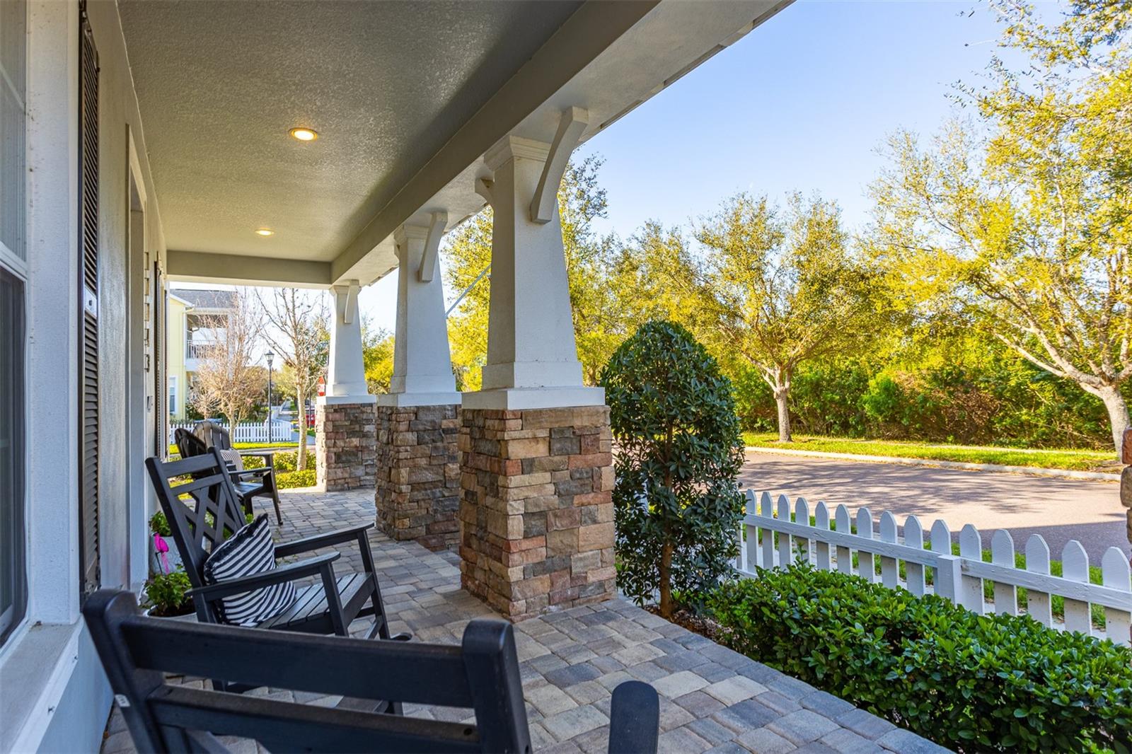 11143 WINTHROP Lk Dr RIVERVIEW, FL 33578