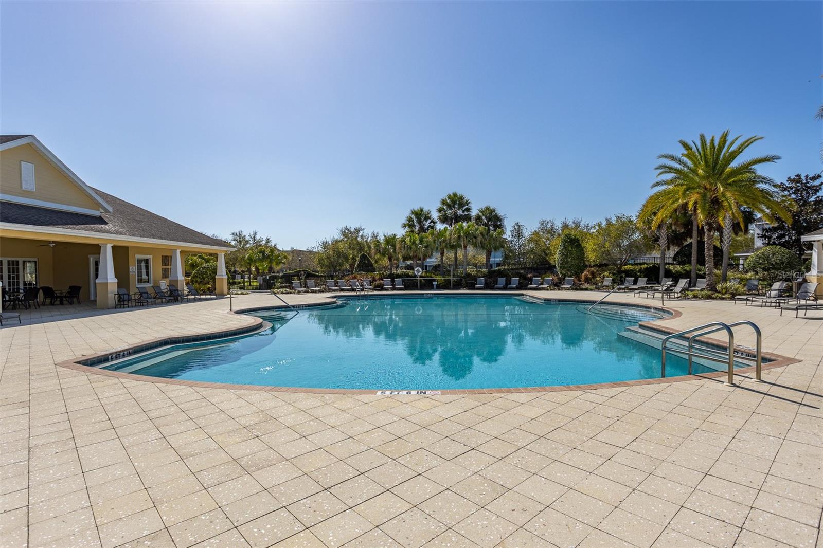 11143 WINTHROP Lk Dr RIVERVIEW, FL 33578