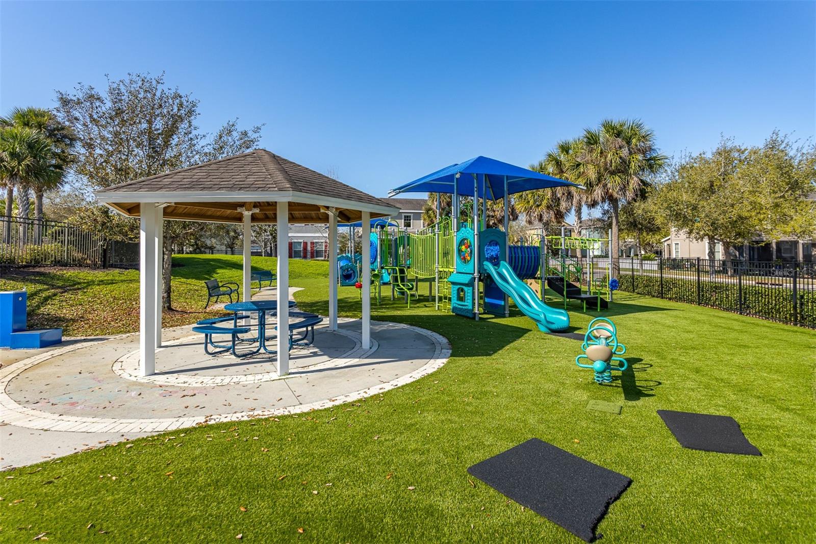 11143 WINTHROP Lk Dr RIVERVIEW, FL 33578