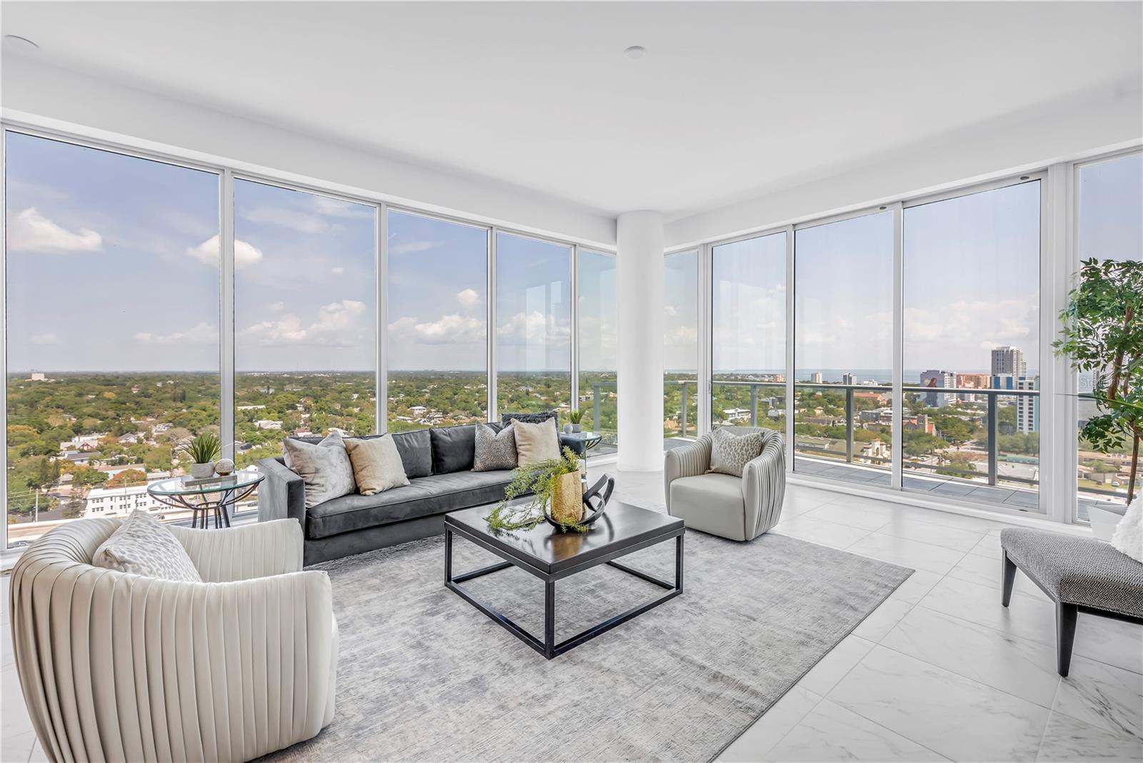 777 3RD Ave #1703 ST PETERSBURG, FL 33701
