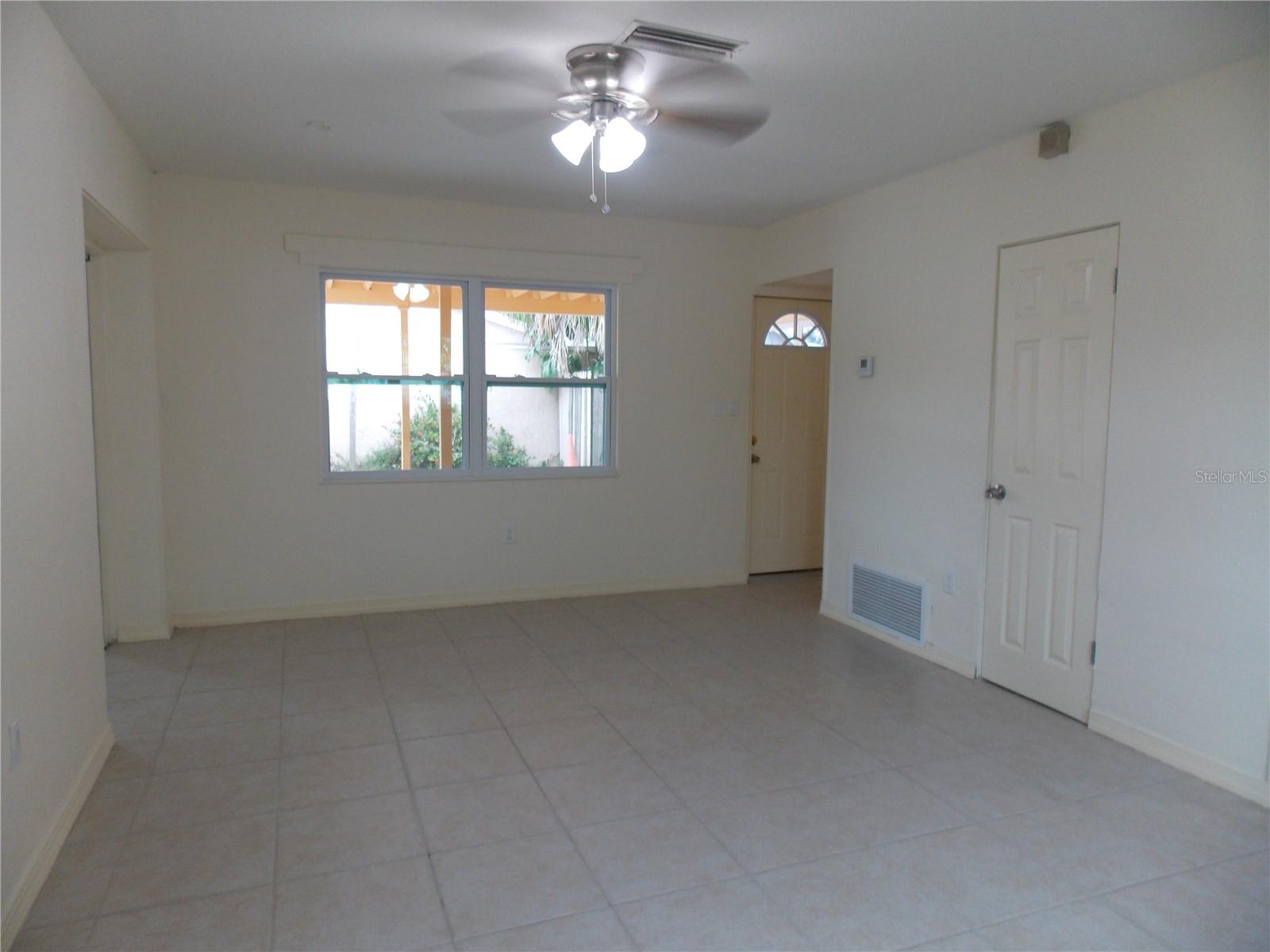 1669 35TH St SARASOTA, FL 34234