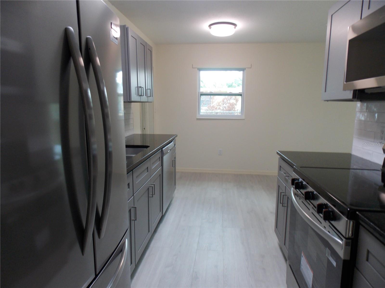 1669 35TH St SARASOTA, FL 34234