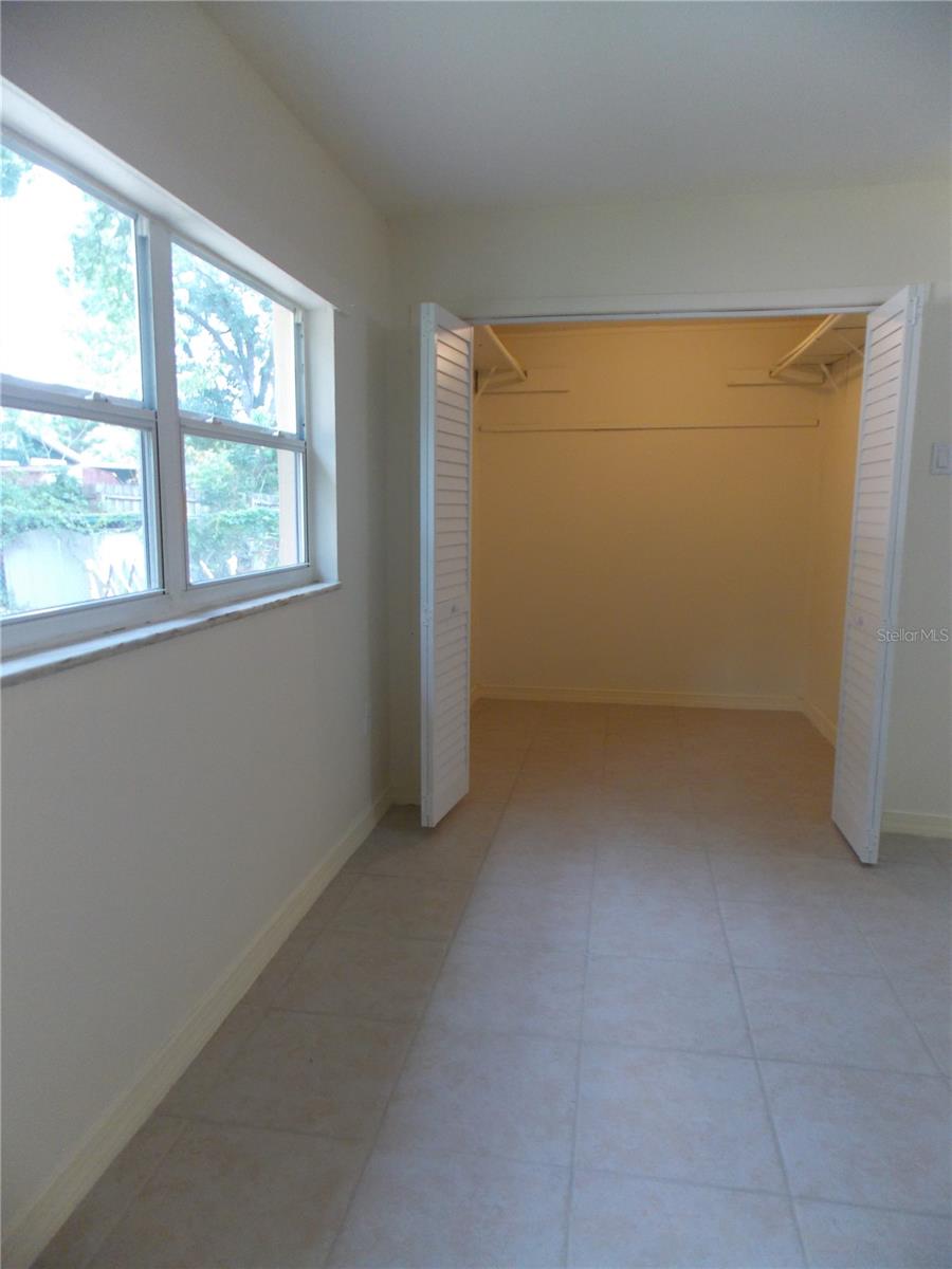 1669 35TH St SARASOTA, FL 34234