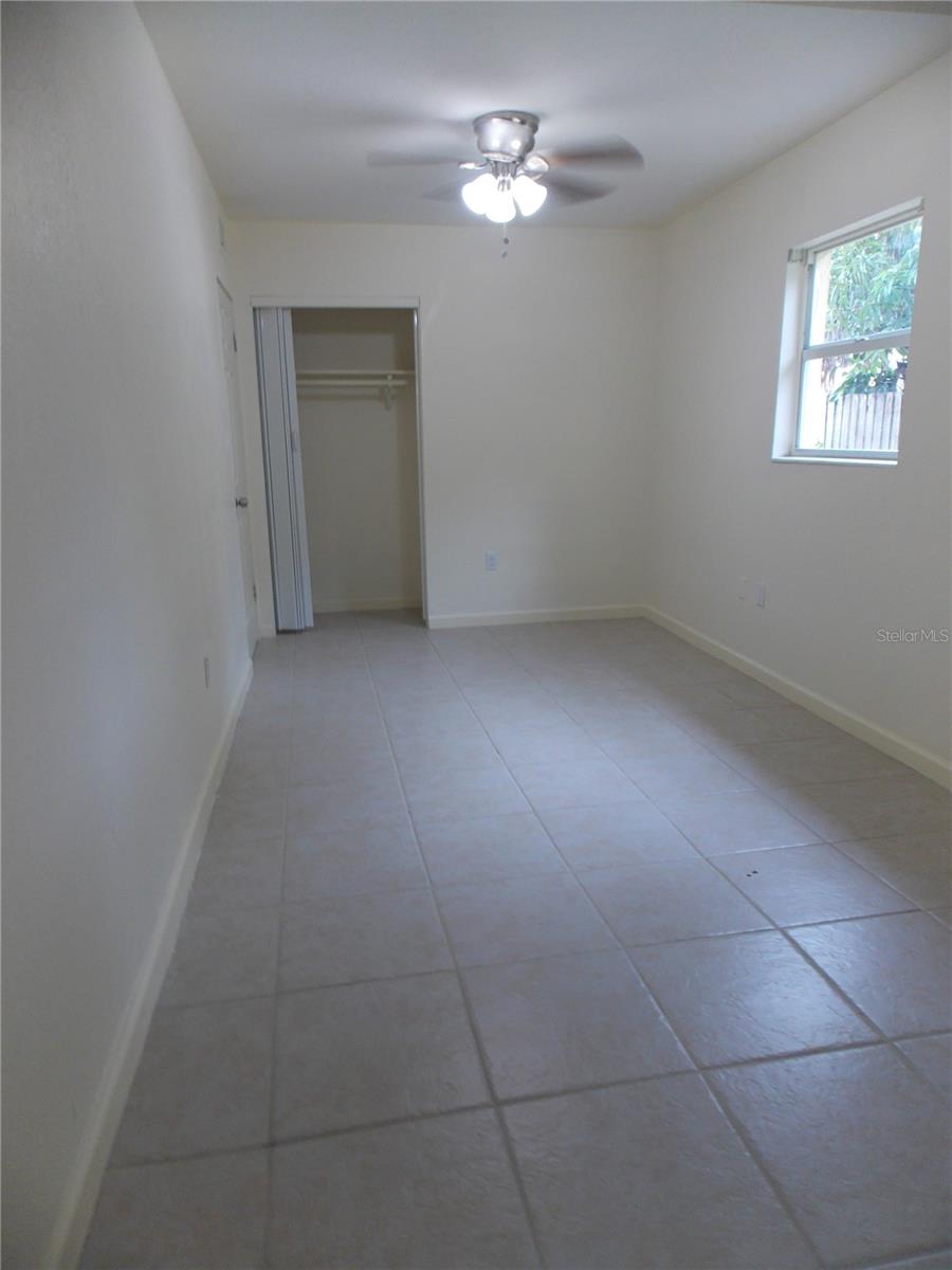 1669 35TH St SARASOTA, FL 34234