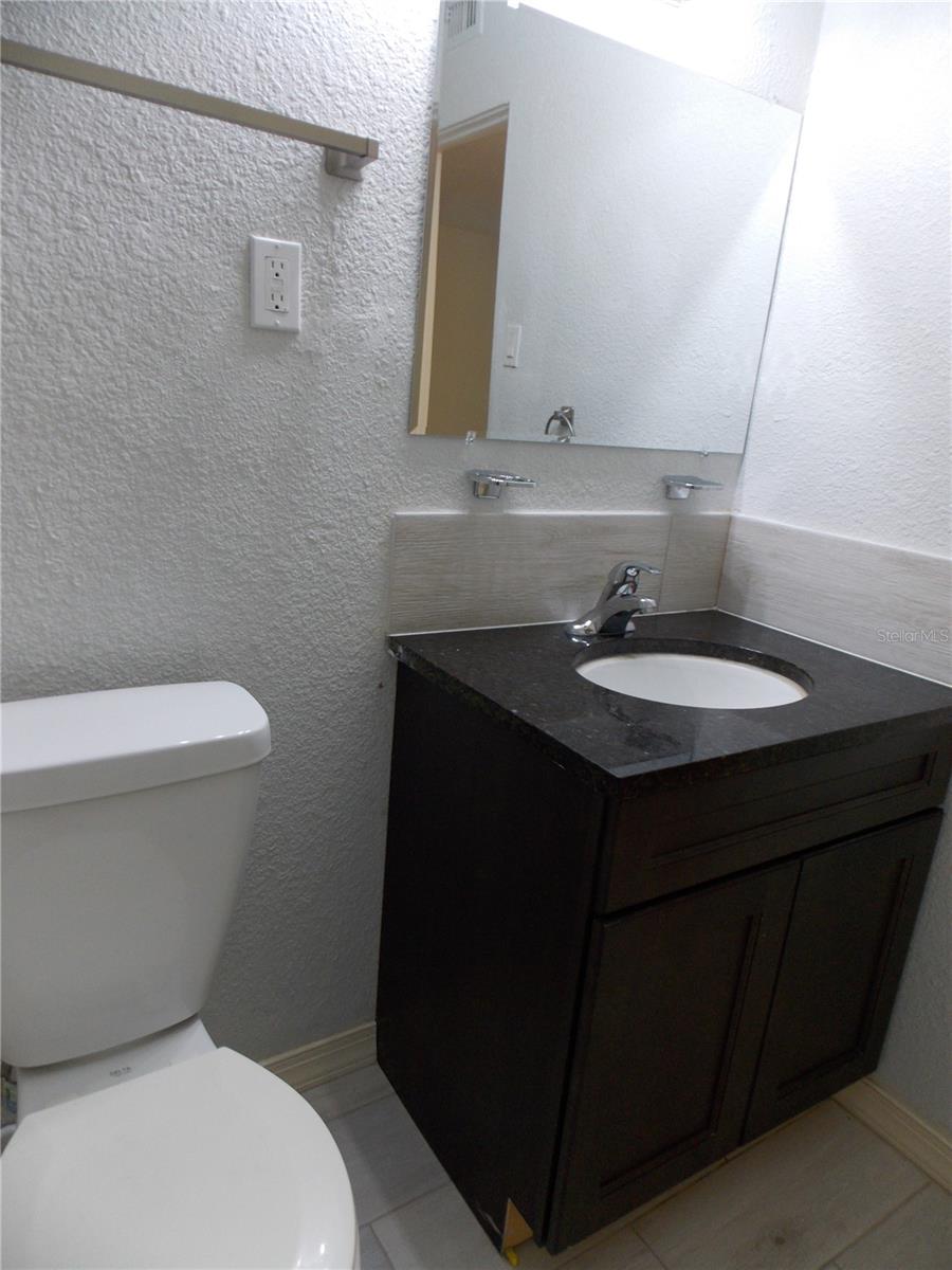 1669 35TH St SARASOTA, FL 34234