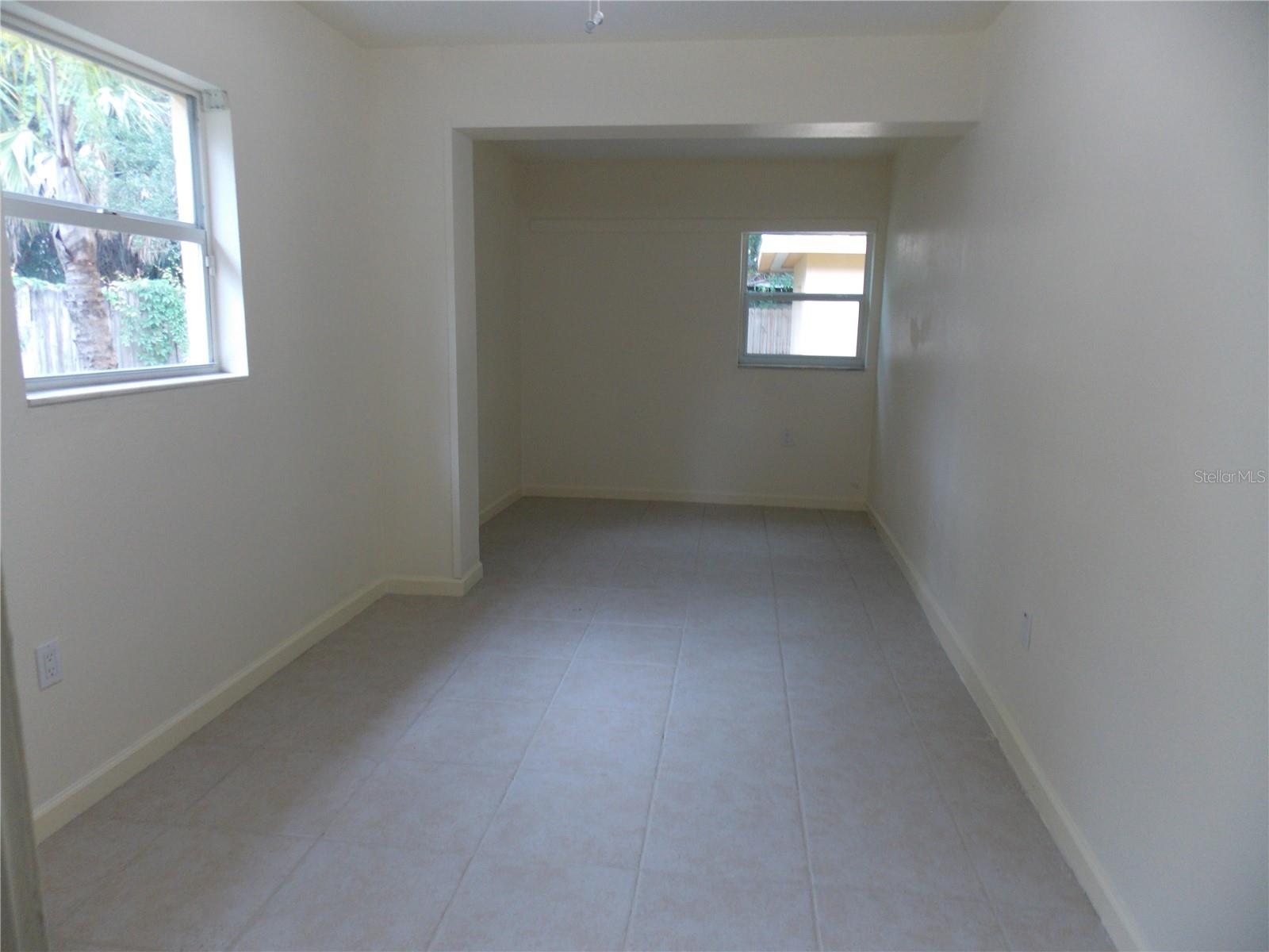 1669 35TH St SARASOTA, FL 34234