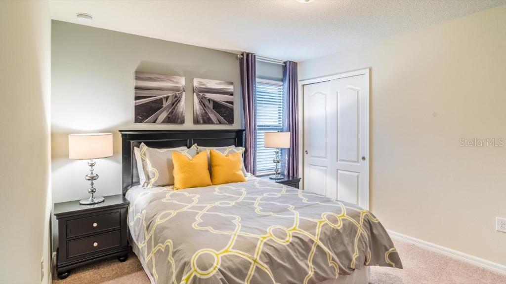 2112 ROME Dr KISSIMMEE, FL 34747