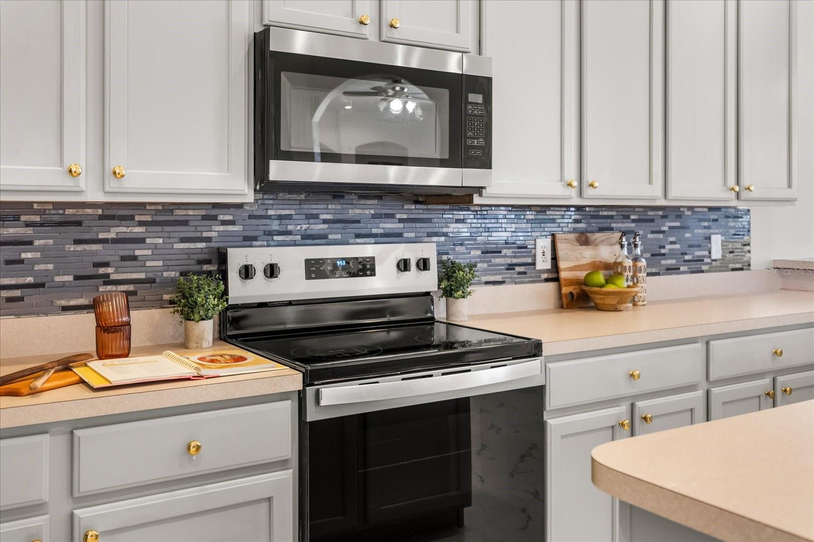 2205 WINTERMERE POINTE Dr WINTER GARDEN, FL 34787