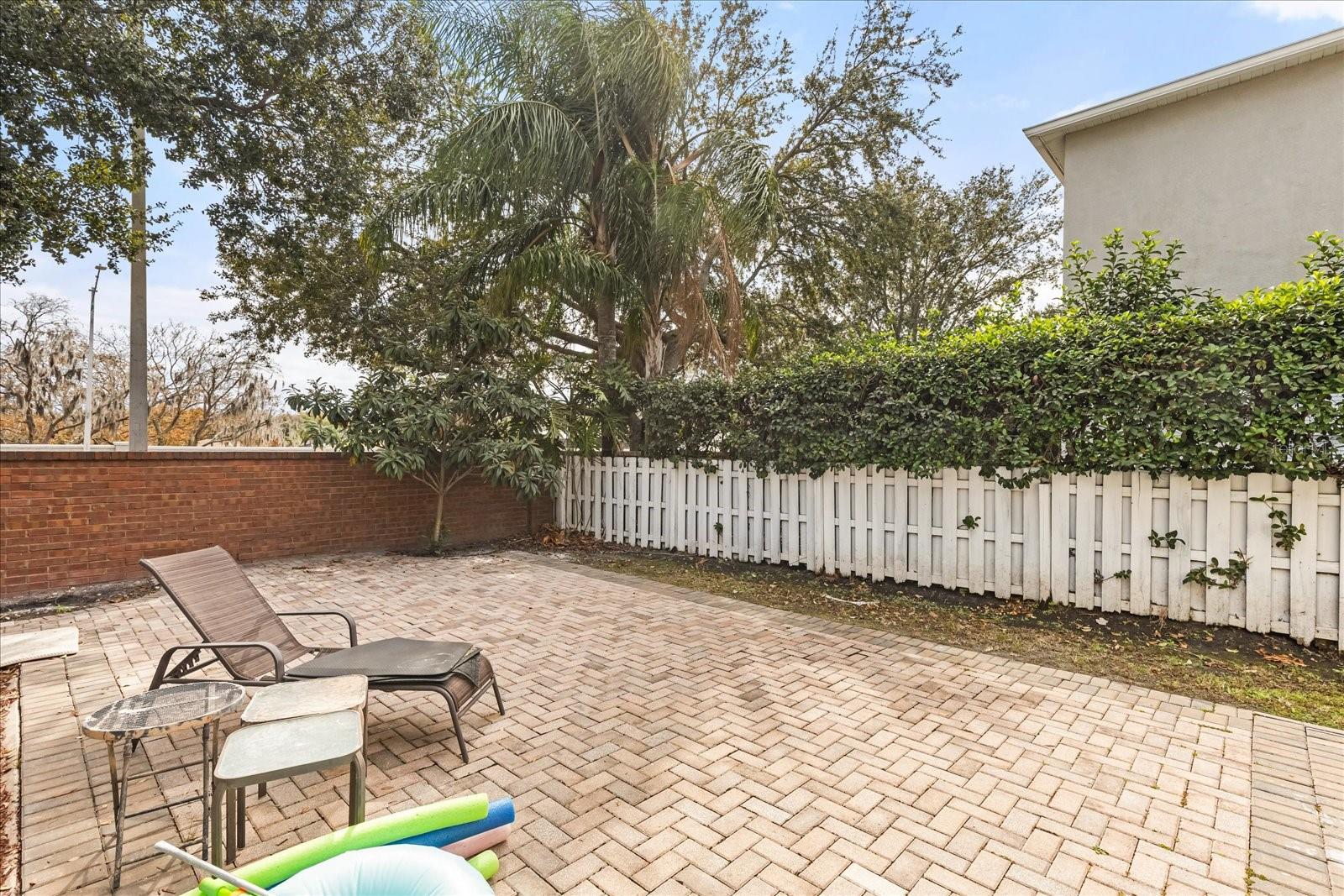 2205 WINTERMERE POINTE Dr WINTER GARDEN, FL 34787