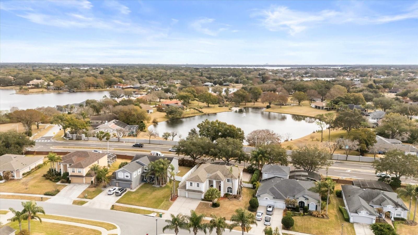 2205 WINTERMERE POINTE Dr WINTER GARDEN, FL 34787