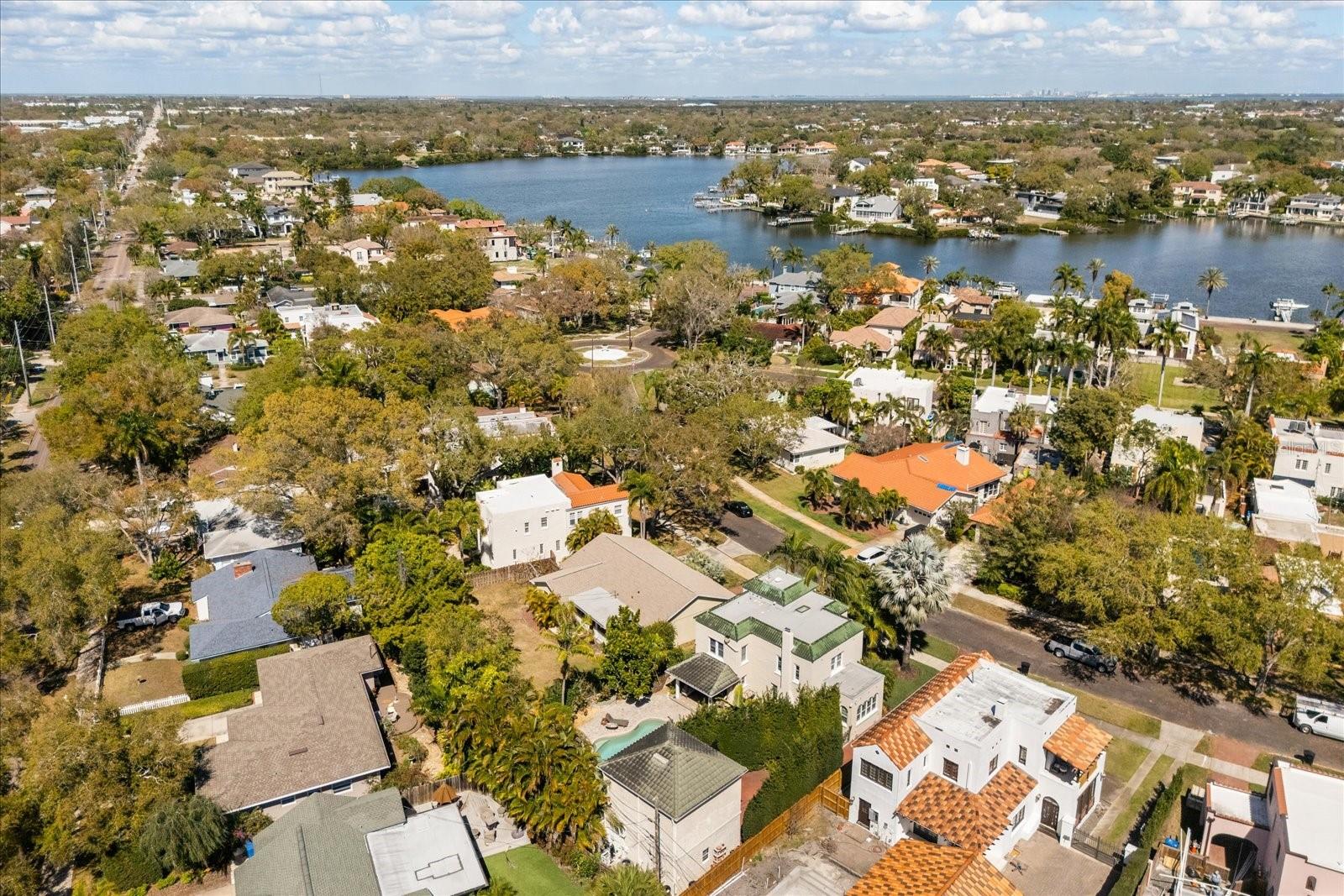 2400 ANDALUSIA Way ST PETERSBURG, FL 33704