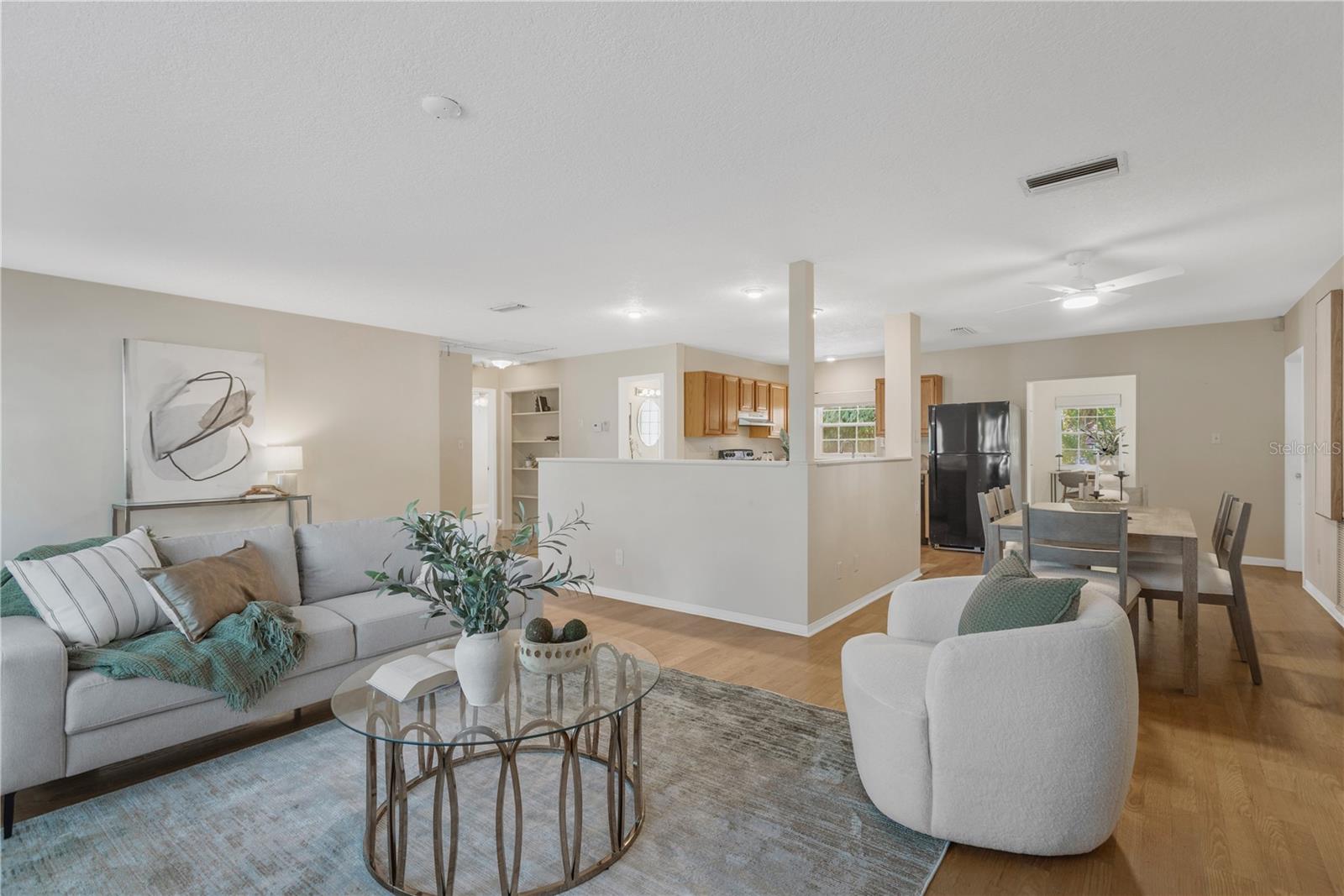 2400 ANDALUSIA Way ST PETERSBURG, FL 33704