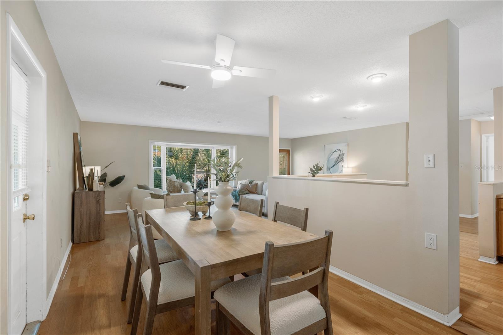 2400 ANDALUSIA Way ST PETERSBURG, FL 33704