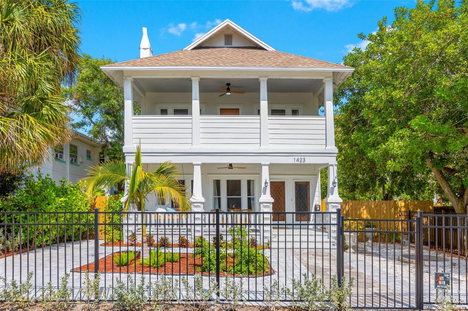 1423 Dr MARTIN LUTHER KING JR St ST PETERSBURG, FL 33704