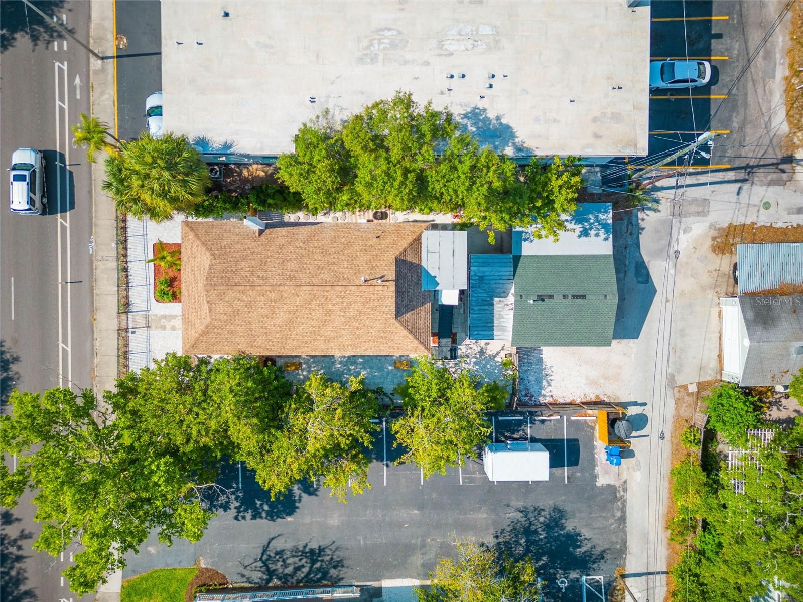 1423 Dr MARTIN LUTHER KING JR St ST PETERSBURG, FL 33704