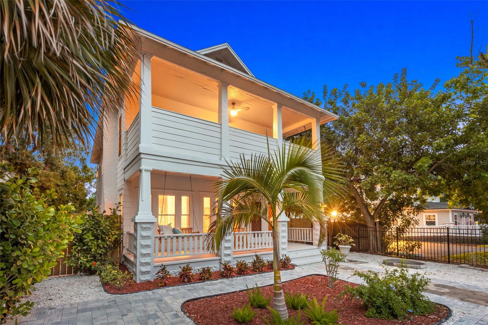 1423 Dr MARTIN LUTHER KING JR St ST PETERSBURG, FL 33704