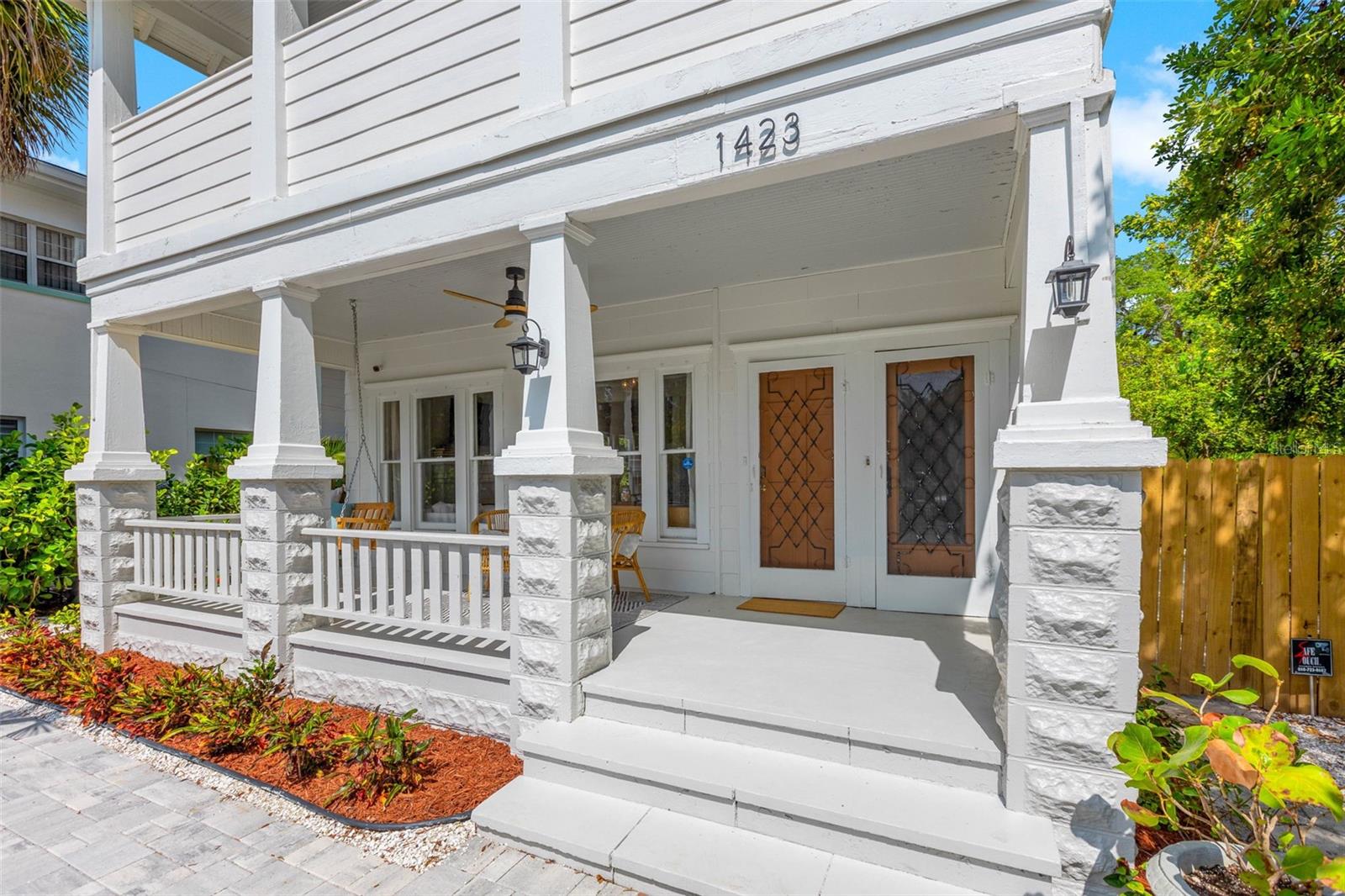 1423 Dr MARTIN LUTHER KING JR St ST PETERSBURG, FL 33704