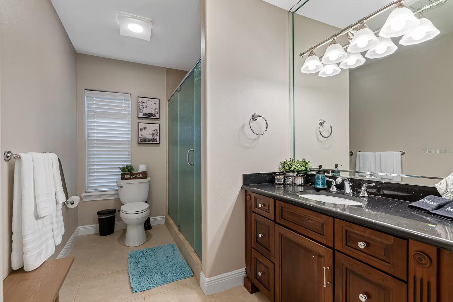 151 LAKESIDE Dr SANFORD, FL 32773