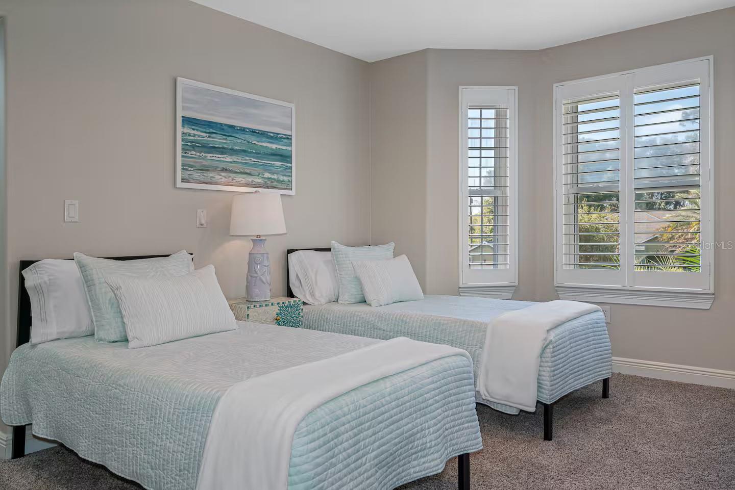 151 LAKESIDE Dr SANFORD, FL 32773