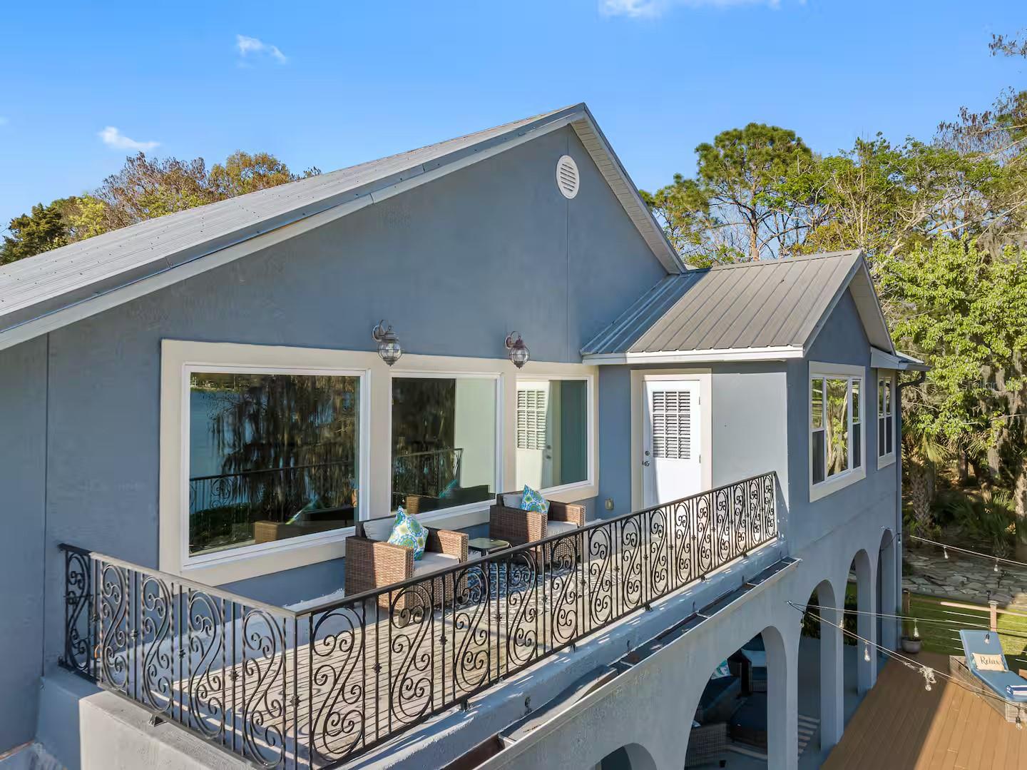 151 LAKESIDE Dr SANFORD, FL 32773