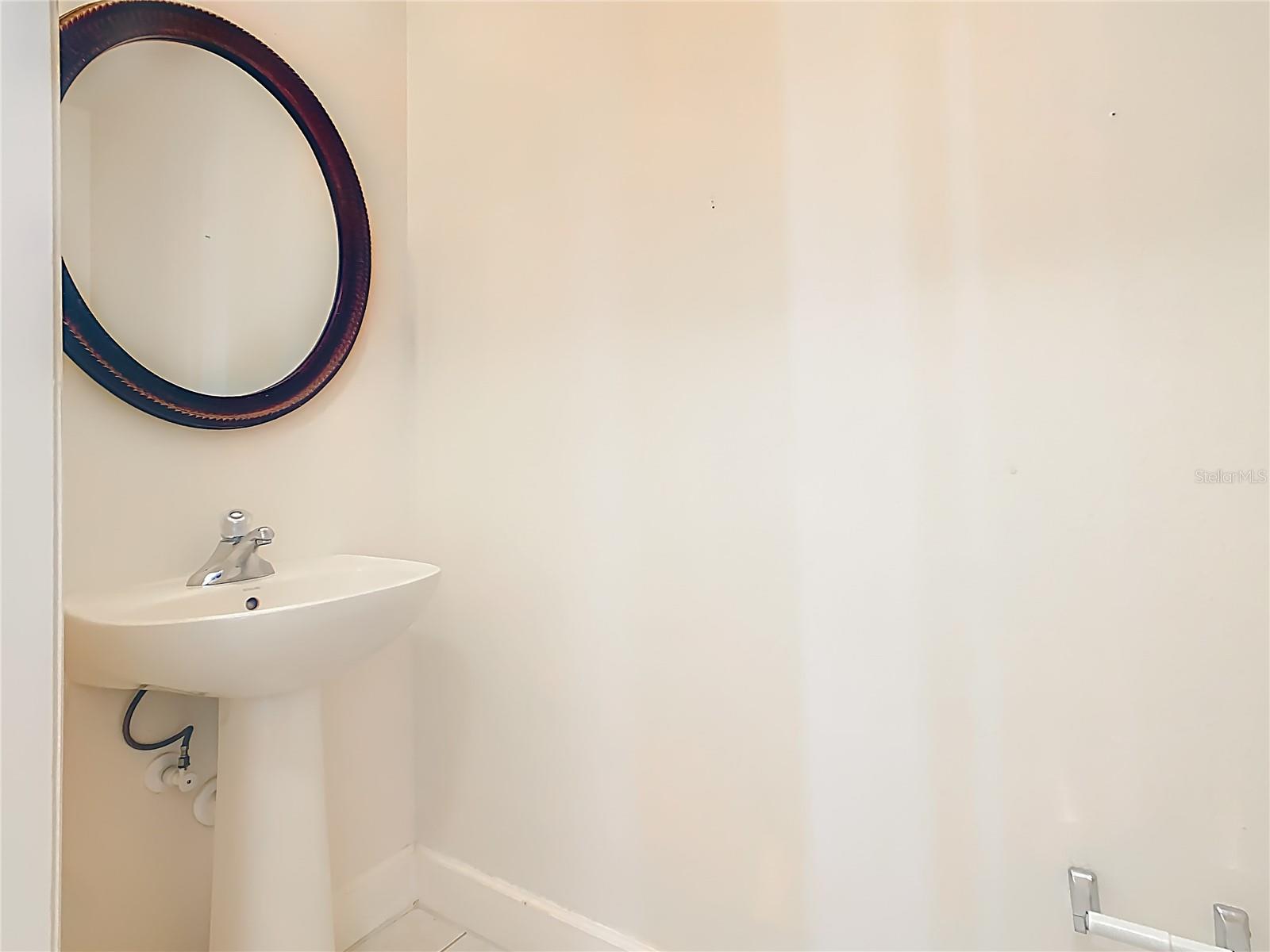 1210 VAUX Blvd #408 KISSIMMEE, FL 34747