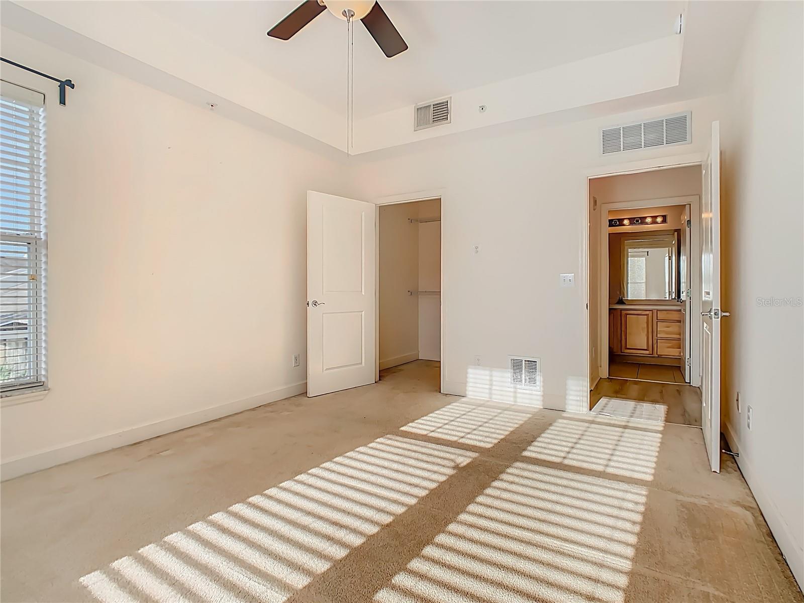 1210 VAUX Blvd #408 KISSIMMEE, FL 34747