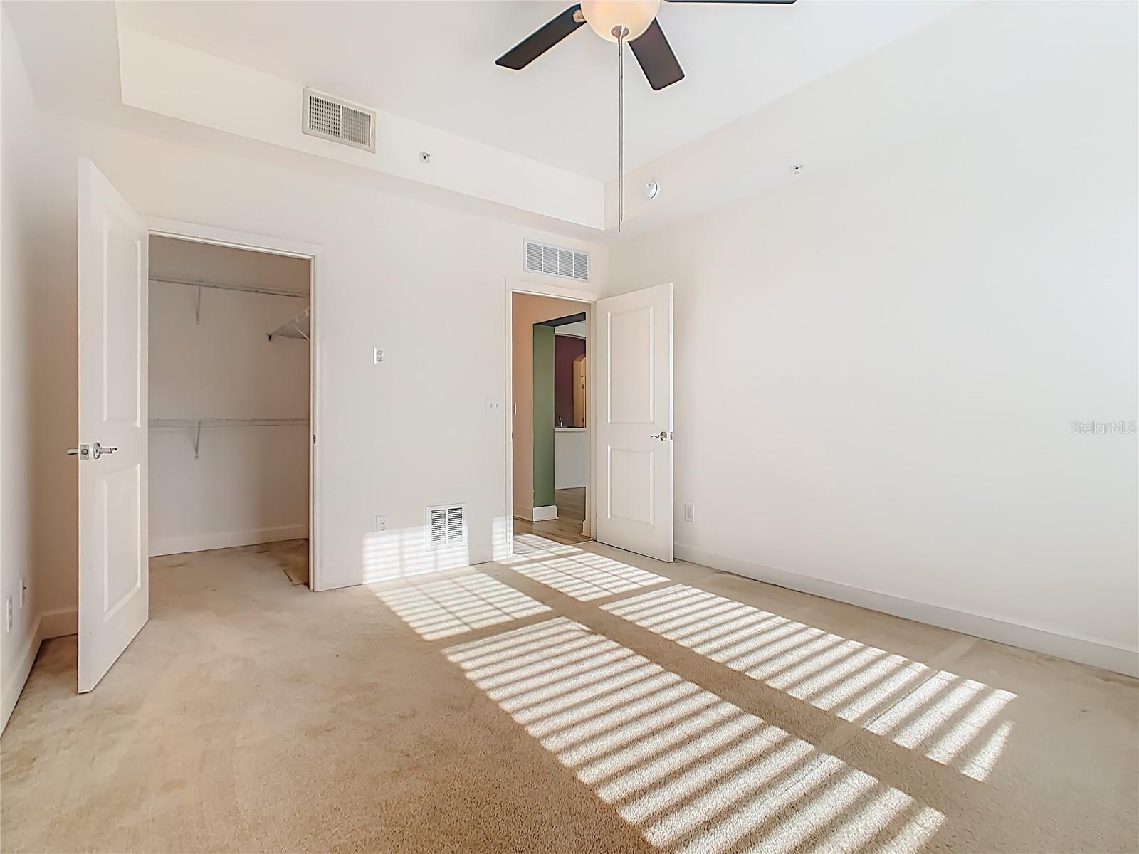 1210 VAUX Blvd #408 KISSIMMEE, FL 34747