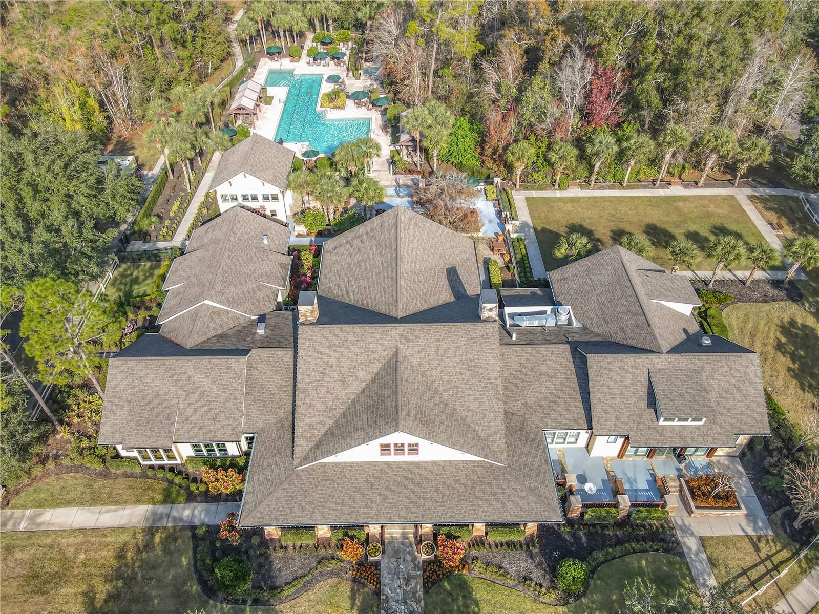 1210 VAUX Blvd #408 KISSIMMEE, FL 34747