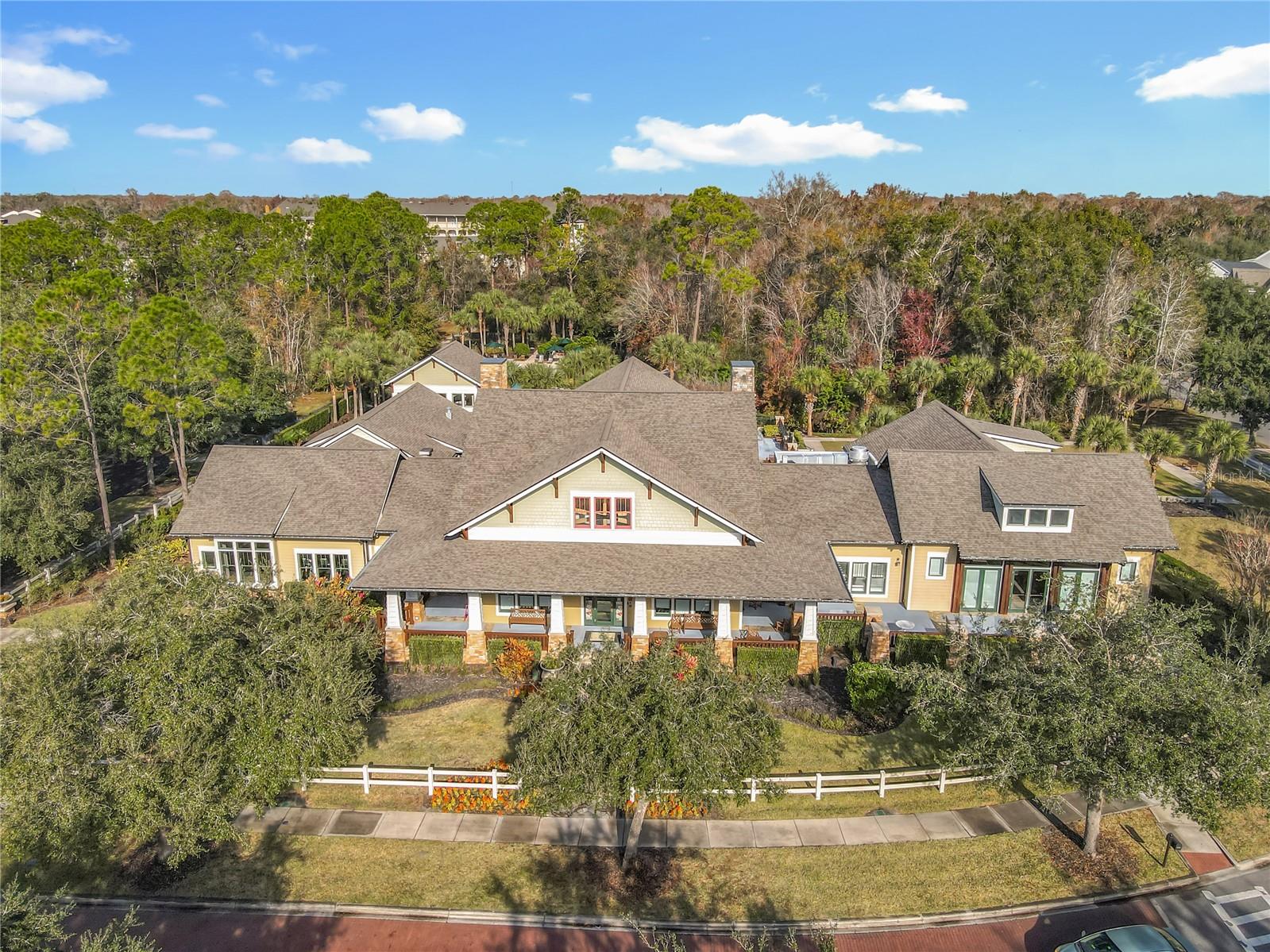 1210 VAUX Blvd #408 KISSIMMEE, FL 34747