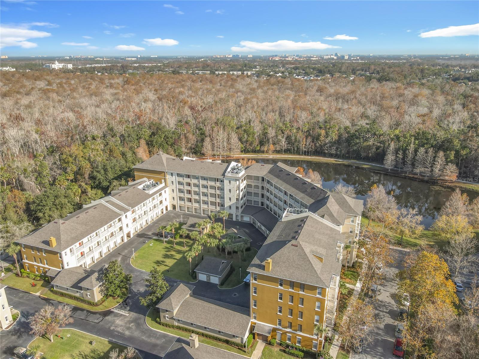 1210 VAUX Blvd #408 KISSIMMEE, FL 34747