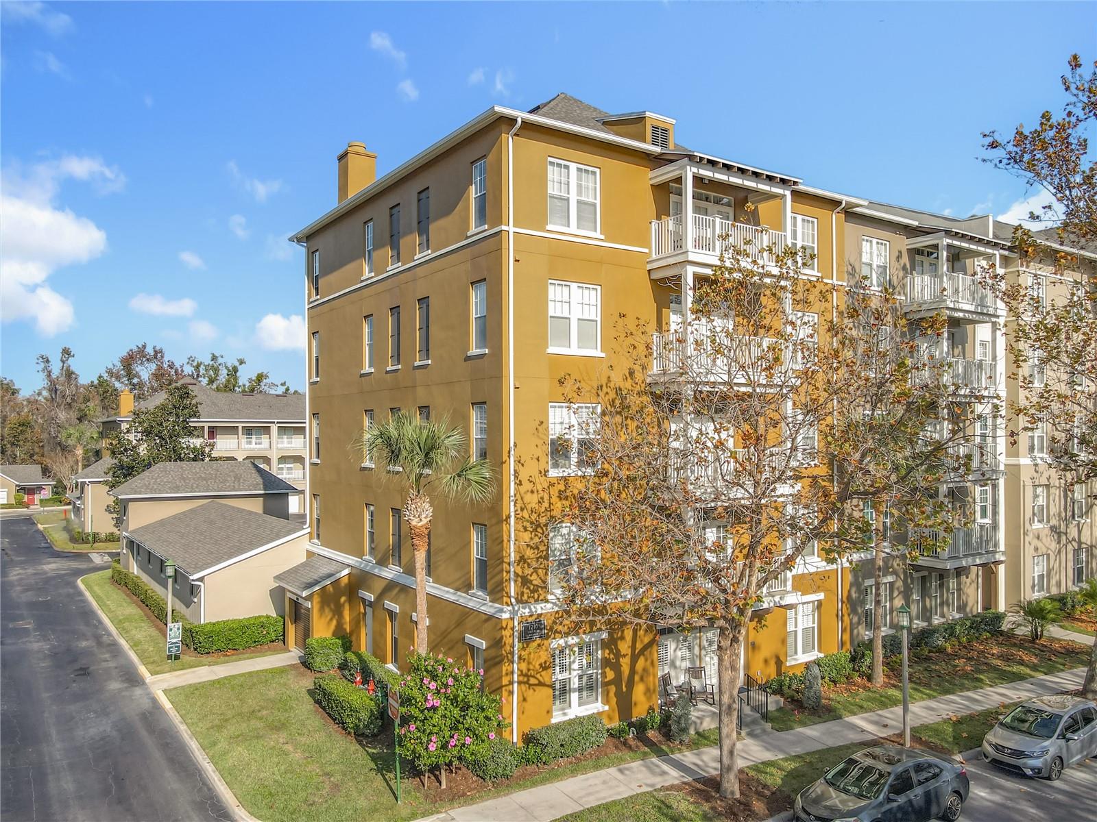 1210 VAUX Blvd #408 KISSIMMEE, FL 34747