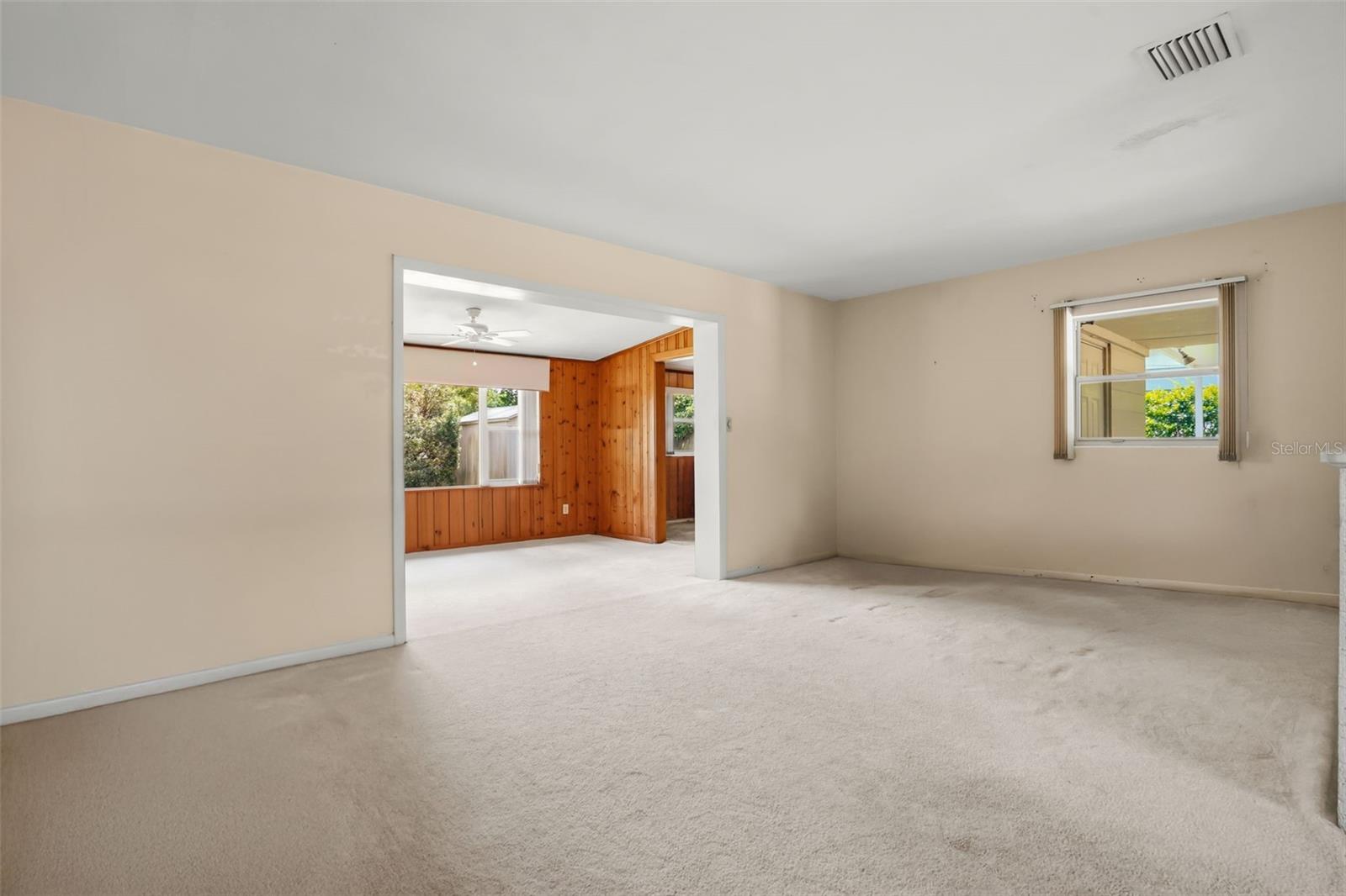 5409 STRATEMEYER Dr ORLANDO, FL 32839